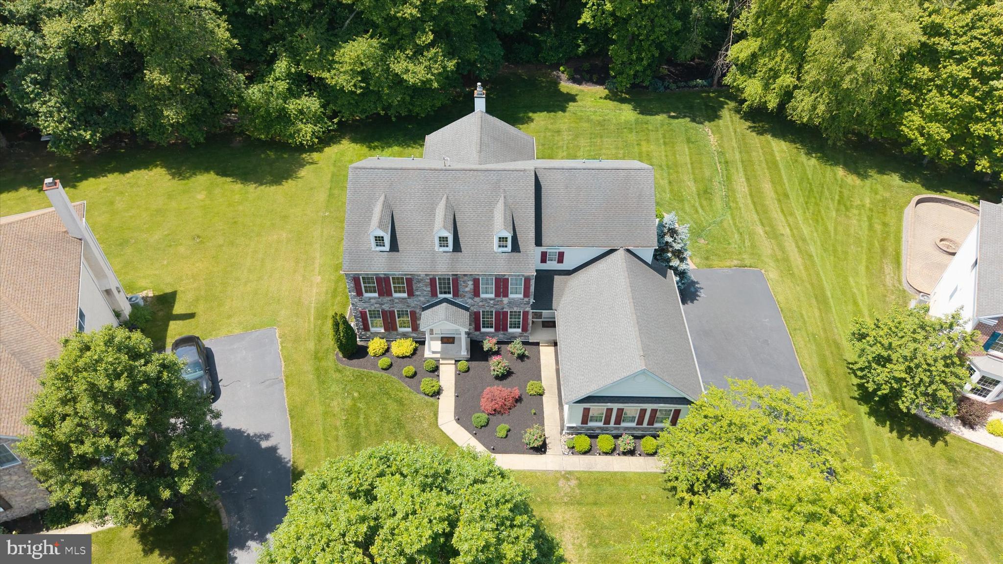17 WATERTON DRIVE