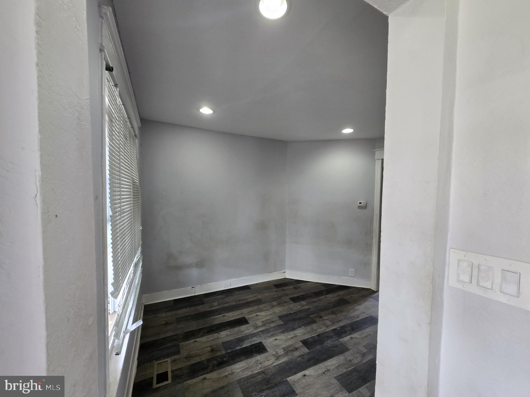 5558 BLAKEMORE STREET