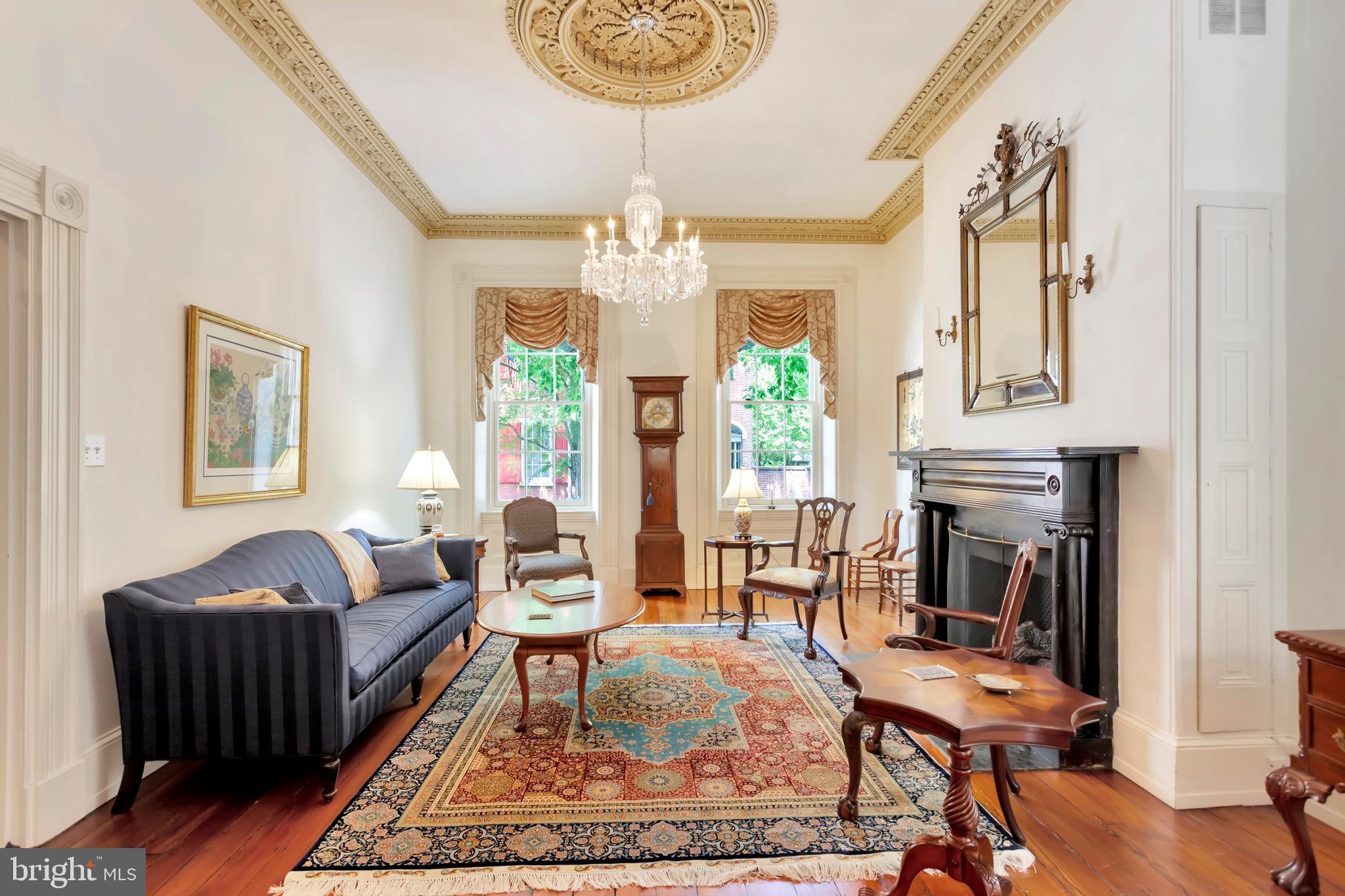 SOCIETY HILL - Residential