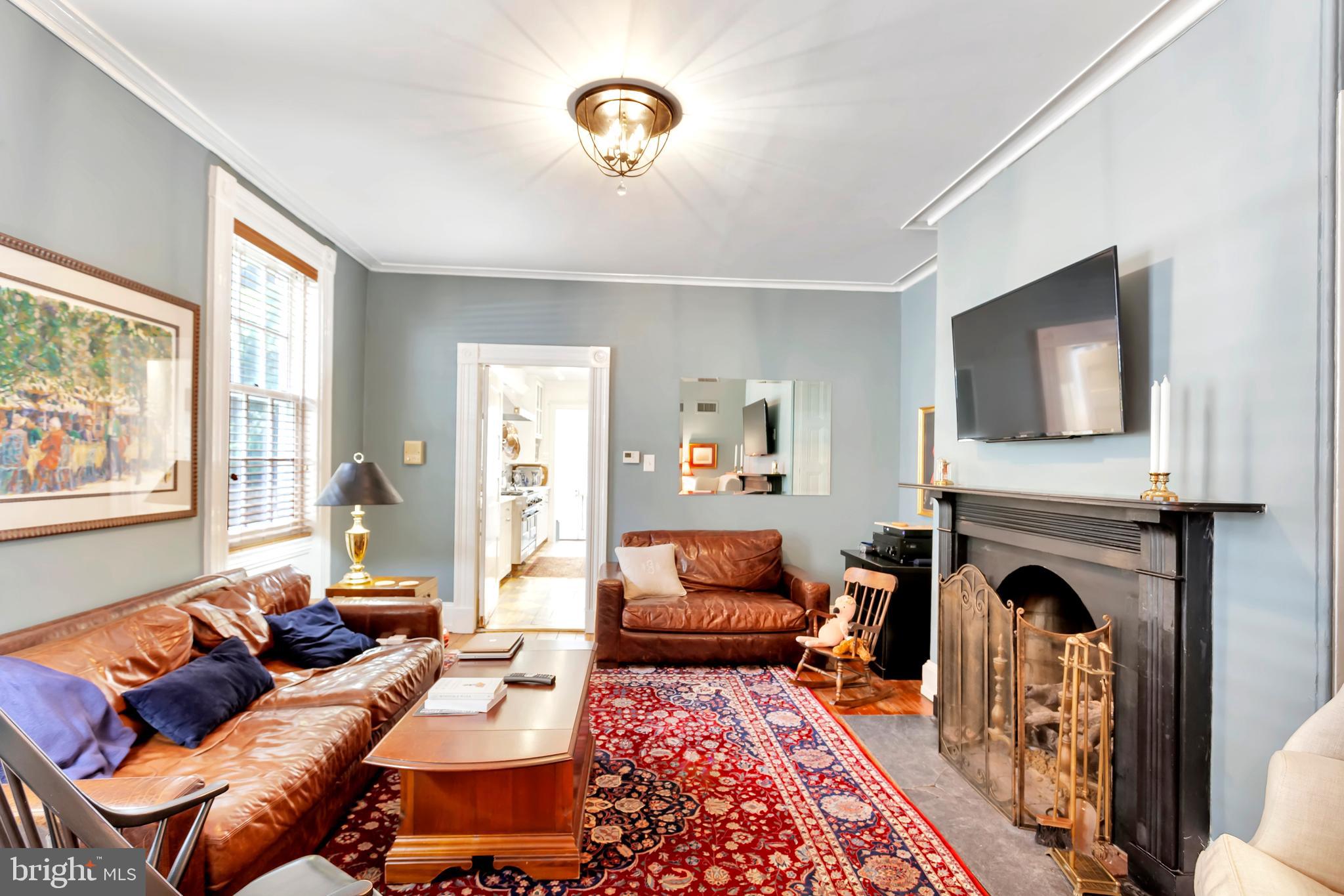 SOCIETY HILL - Residential