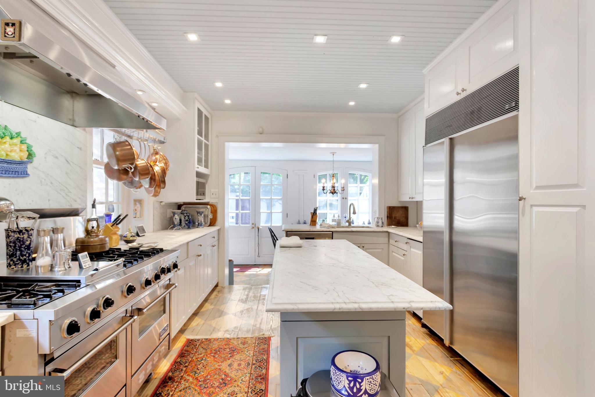 SOCIETY HILL - Residential