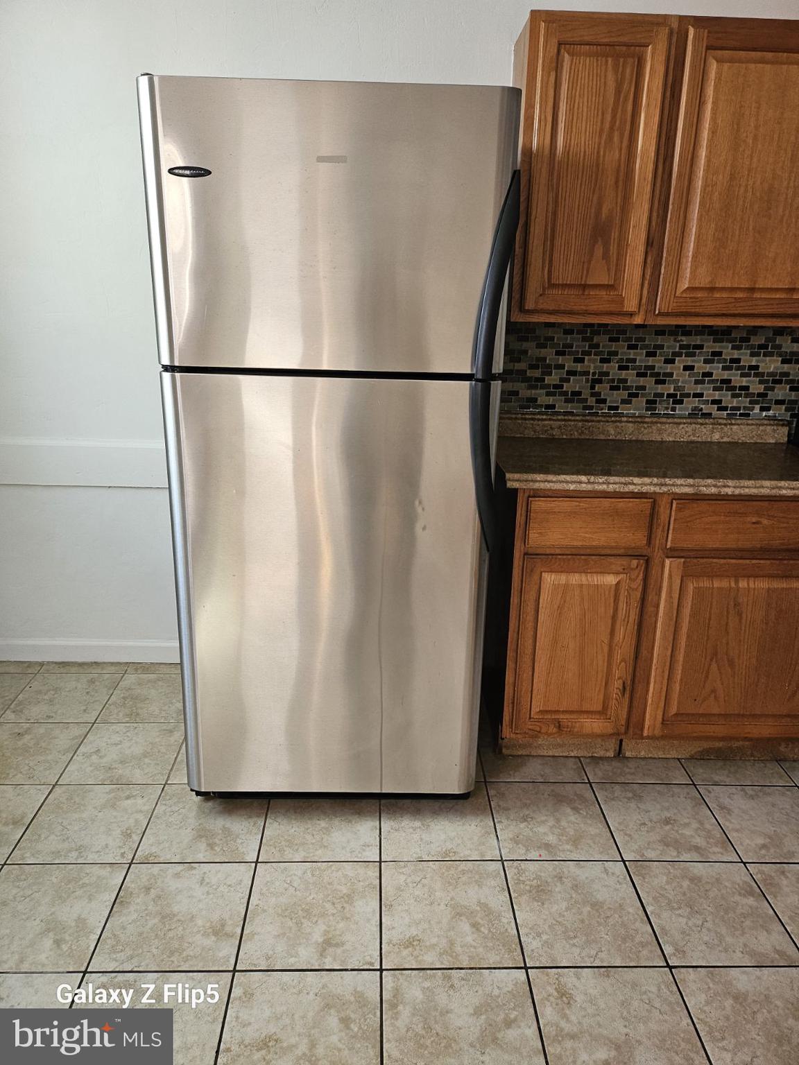 MAYFAIR - Residential Lease