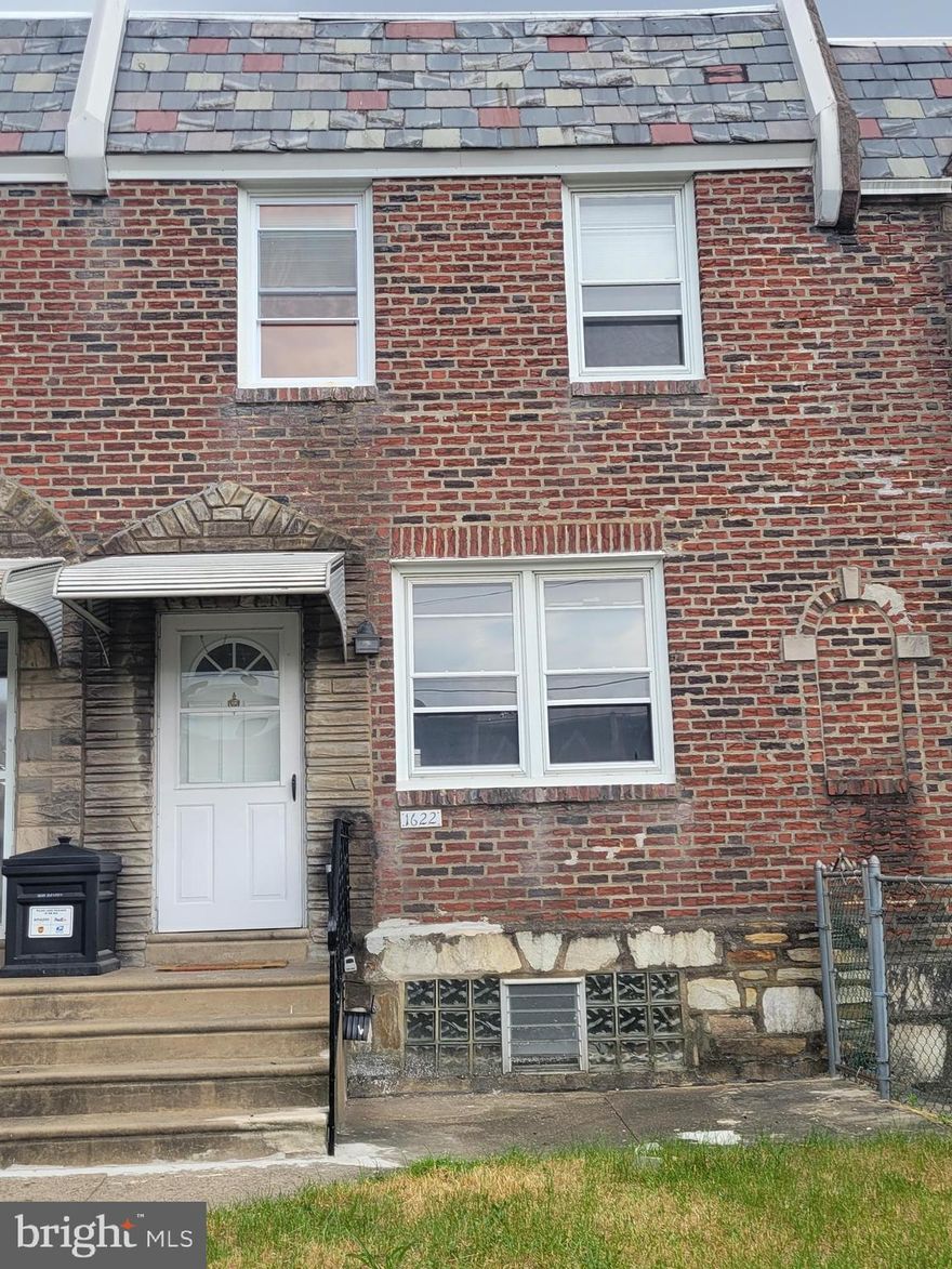 Welcome home! This 3 bedroom 2 Baths home is now available for rent in the Mayfair section of Northeast Philadelphia. Applicants should have a 600+ credit score, income must be 3x rent, and 3 months deposit(first,last, and security).  Come show this rental today! It won't last!