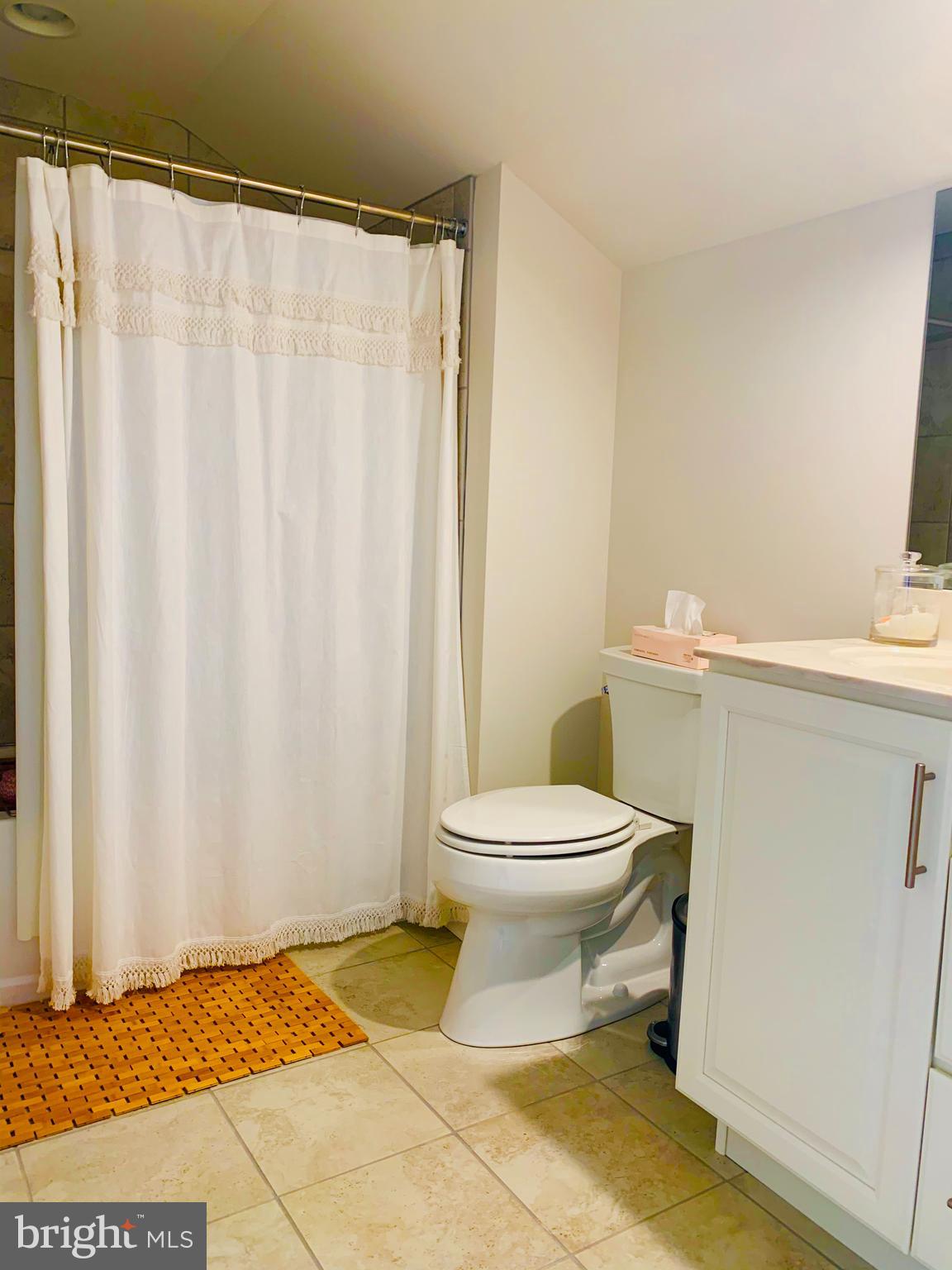 PARKVIEW - Residential Lease