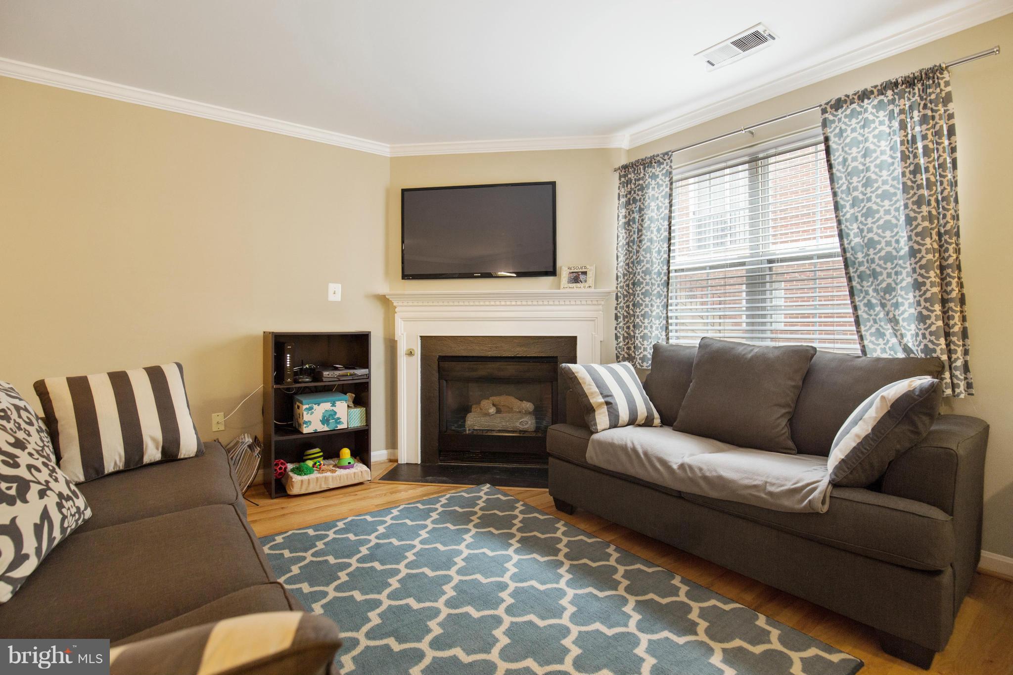 ARLINGTON RIDGE TERRACE - Residential