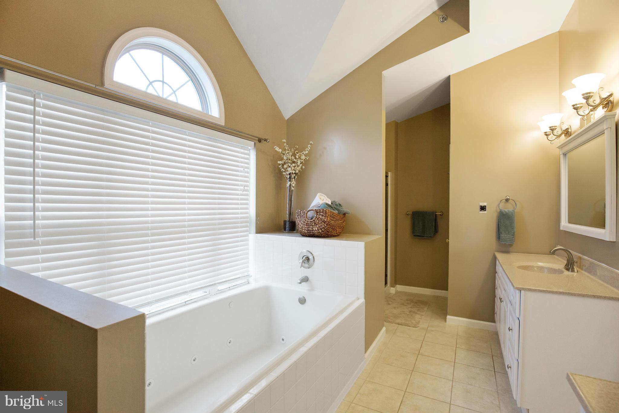 ARLINGTON RIDGE TERRACE - Residential