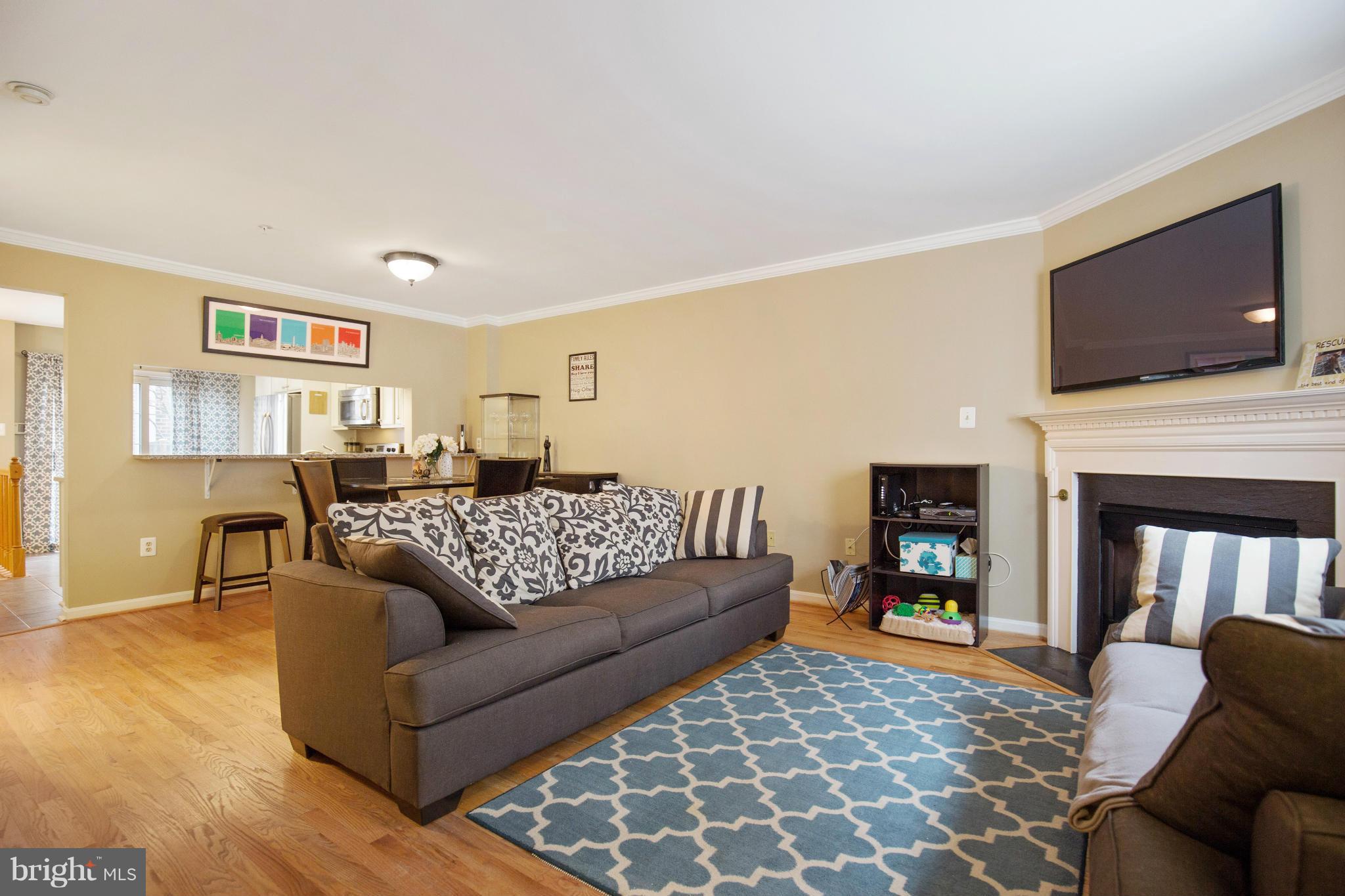 ARLINGTON RIDGE TERRACE - Residential