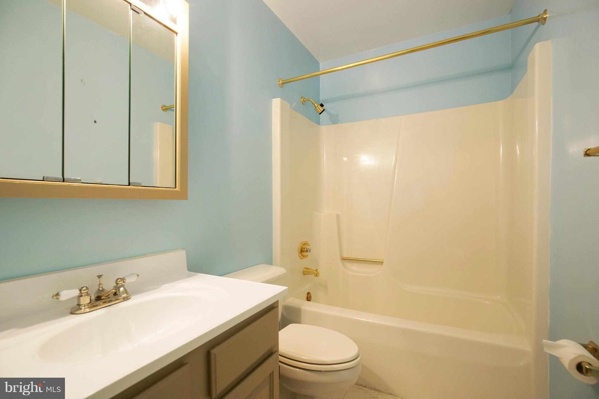 ARLINGTON RIDGE TERRACE - Residential