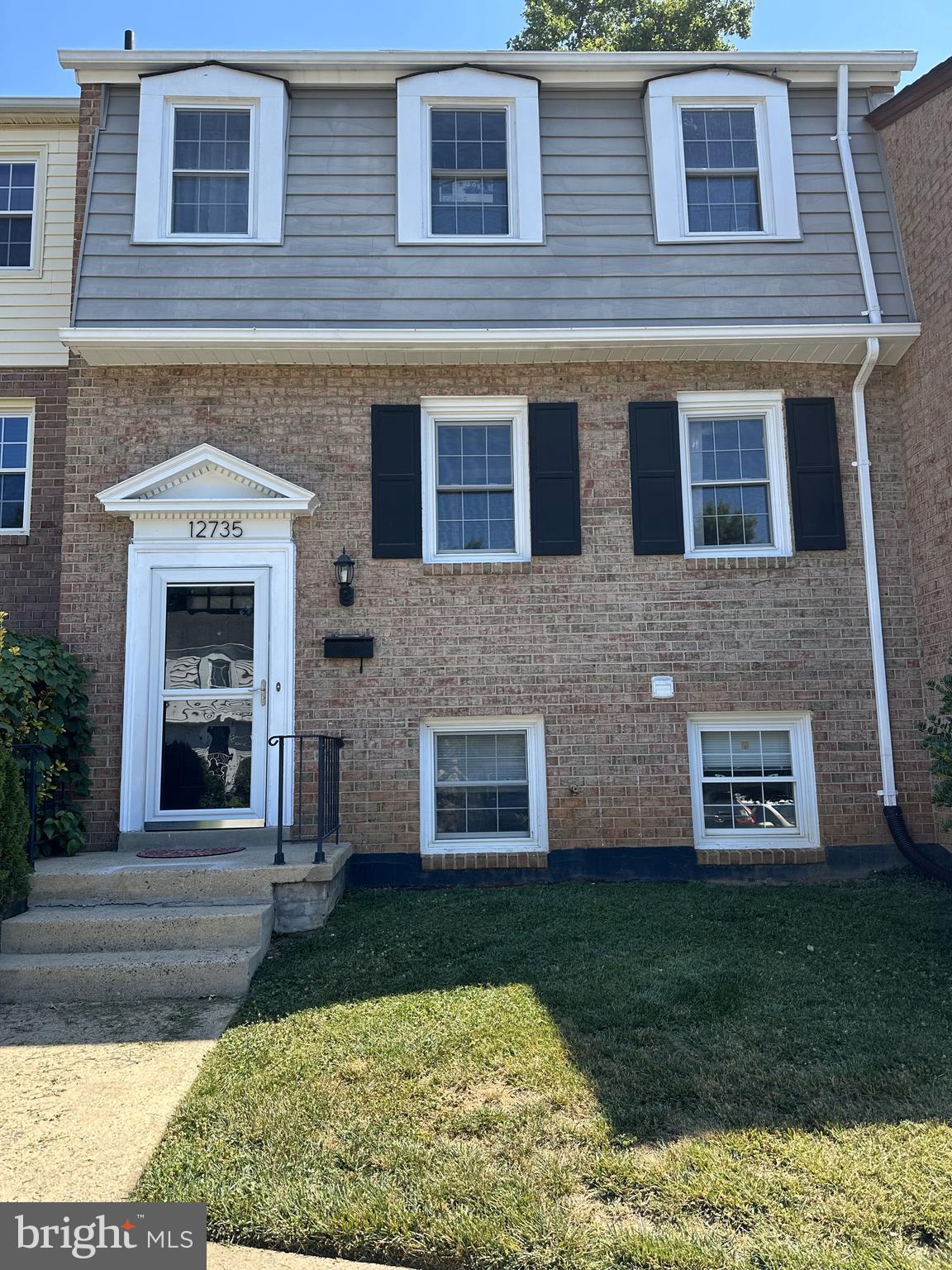 RIVERVIEW OVERLOOK - Residential Lease