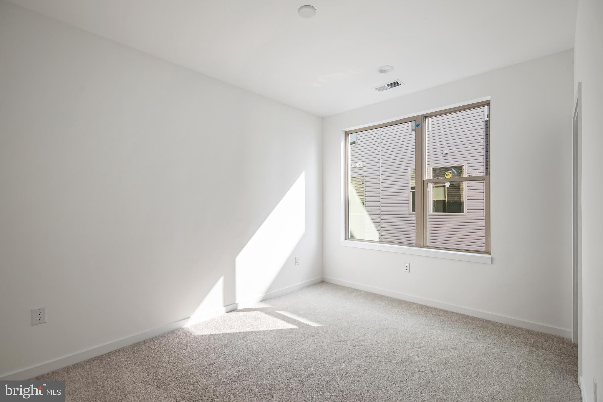 NORTHBANK - Residential Lease