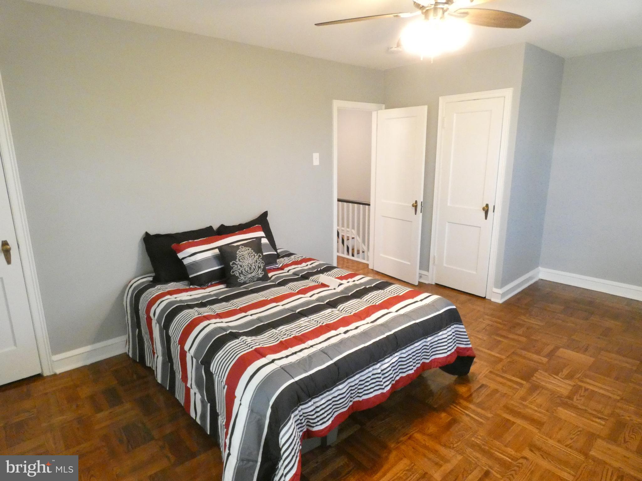 OXFORD CIRCLE - Residential