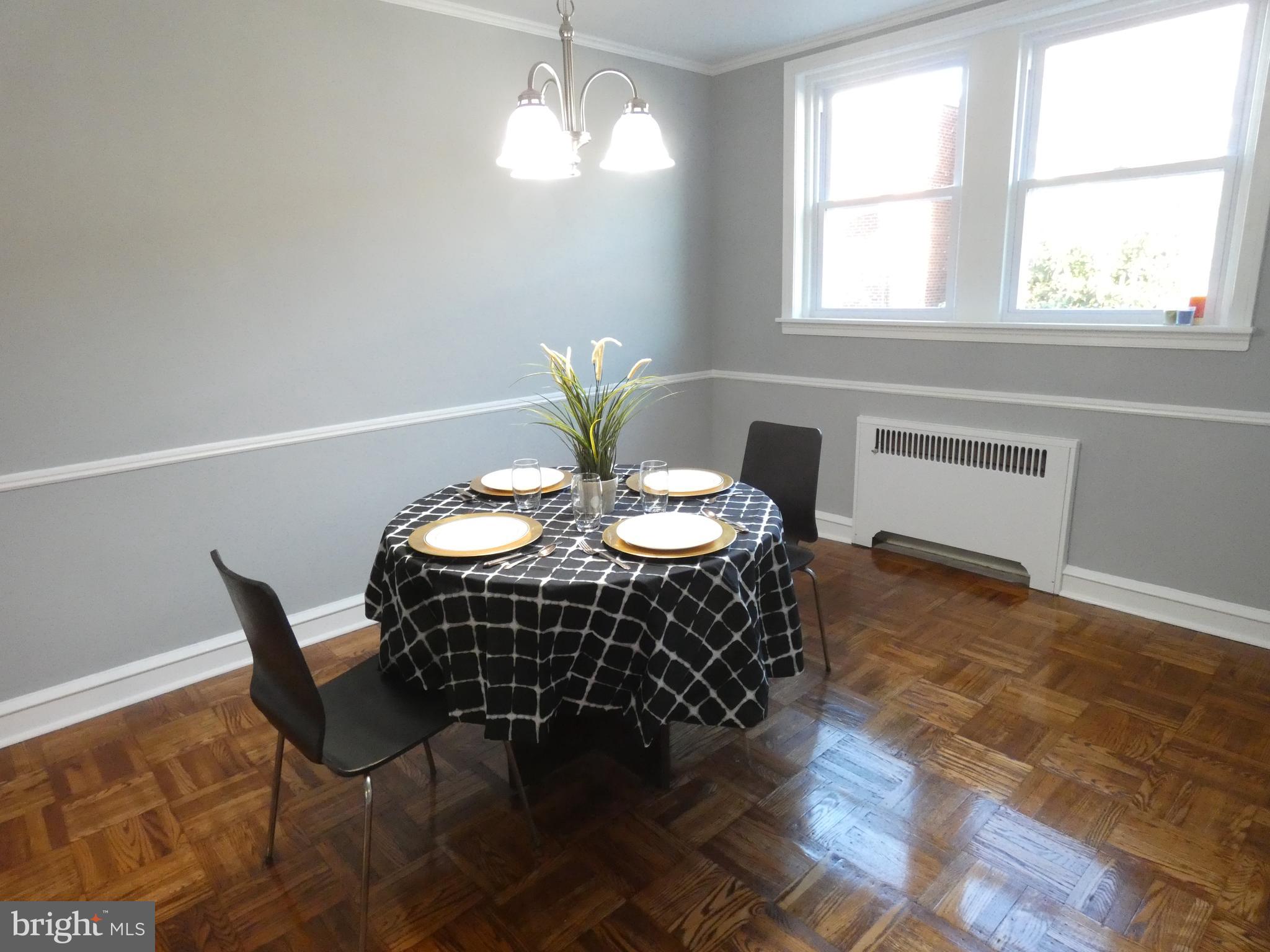 OXFORD CIRCLE - Residential
