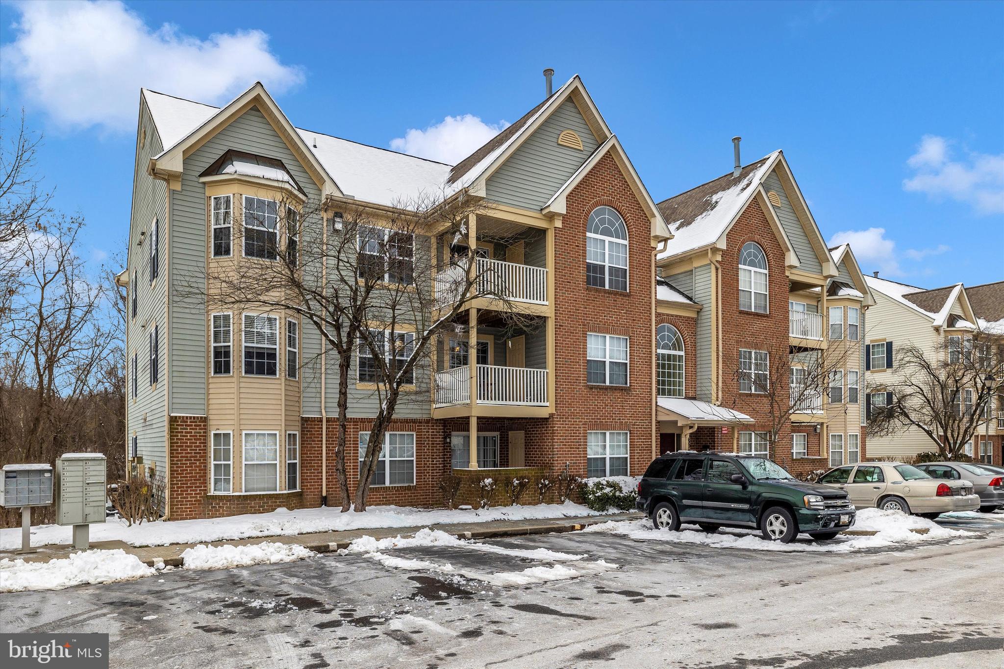 SPRING RIDGE - Residential