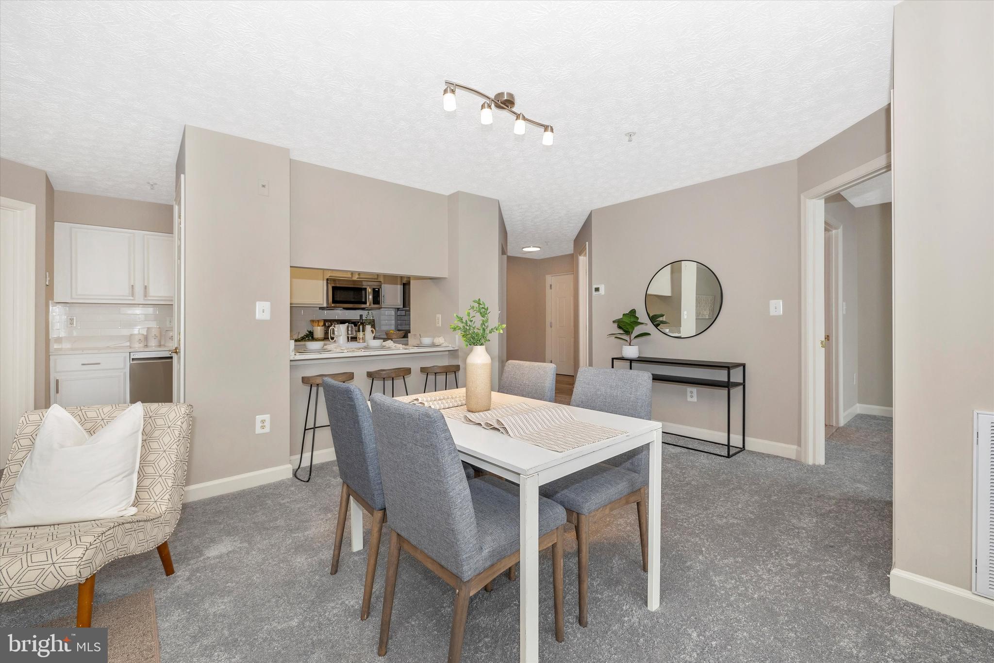 SPRING RIDGE - Residential