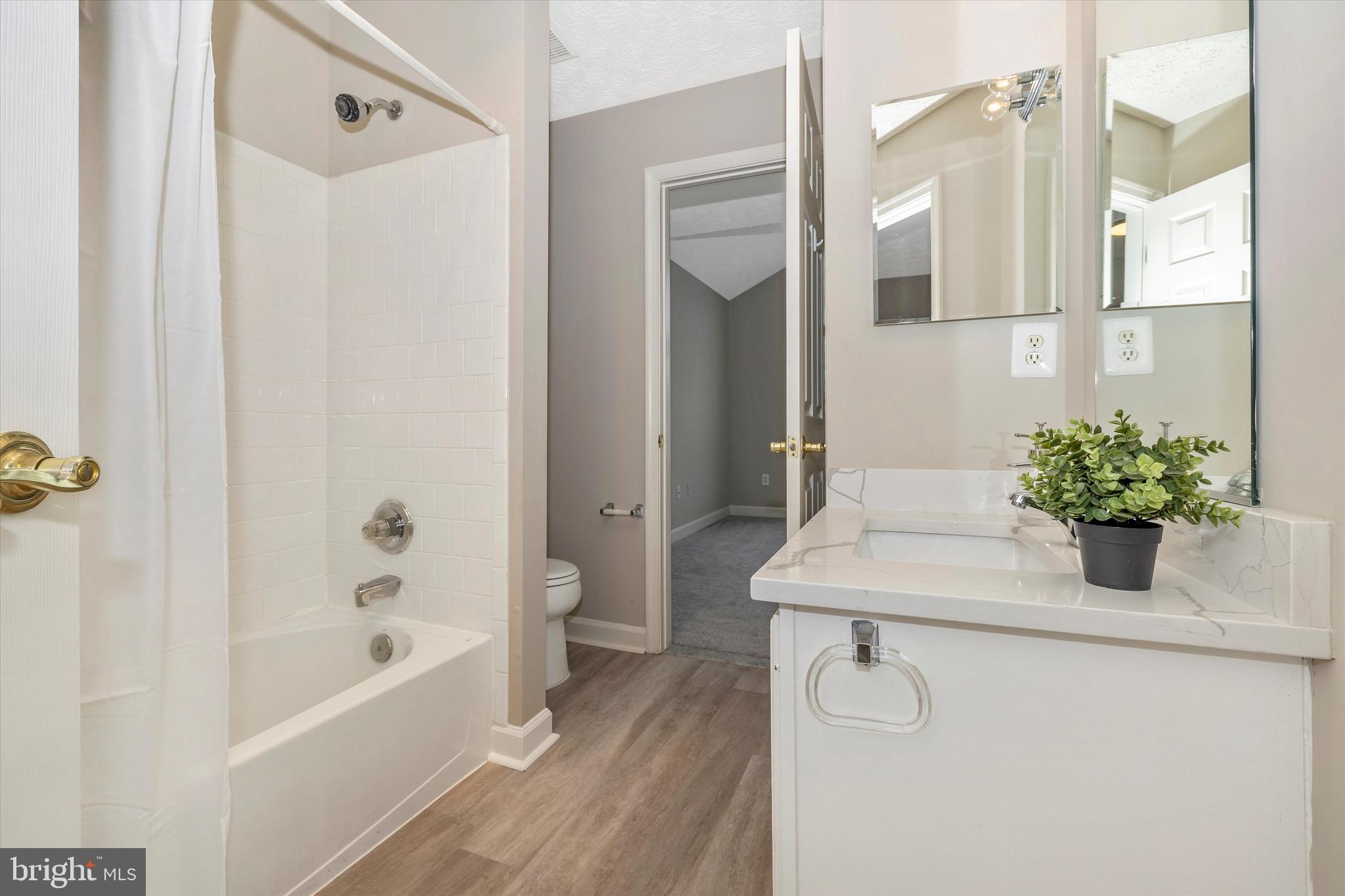 SPRING RIDGE - Residential