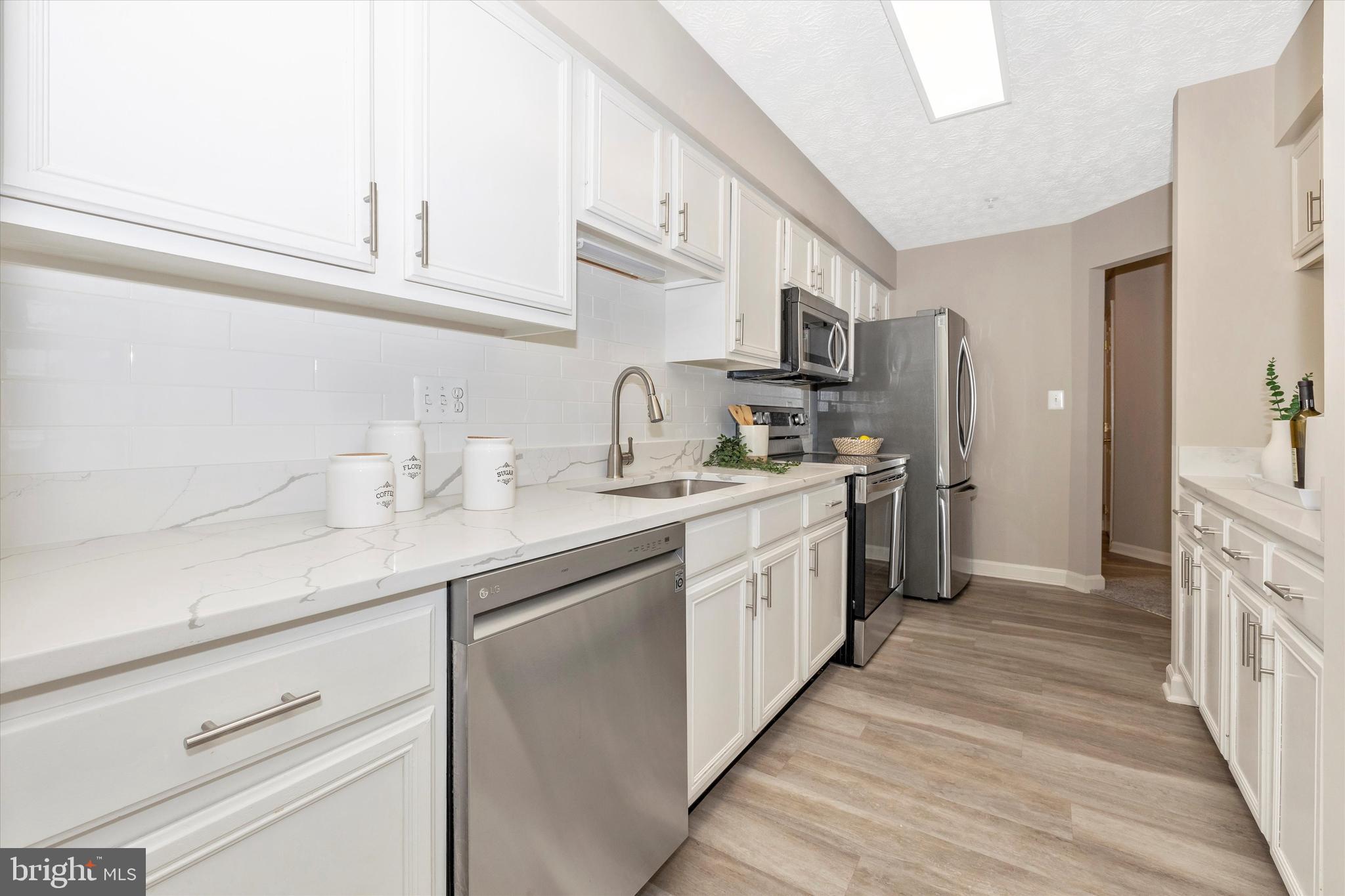 SPRING RIDGE - Residential