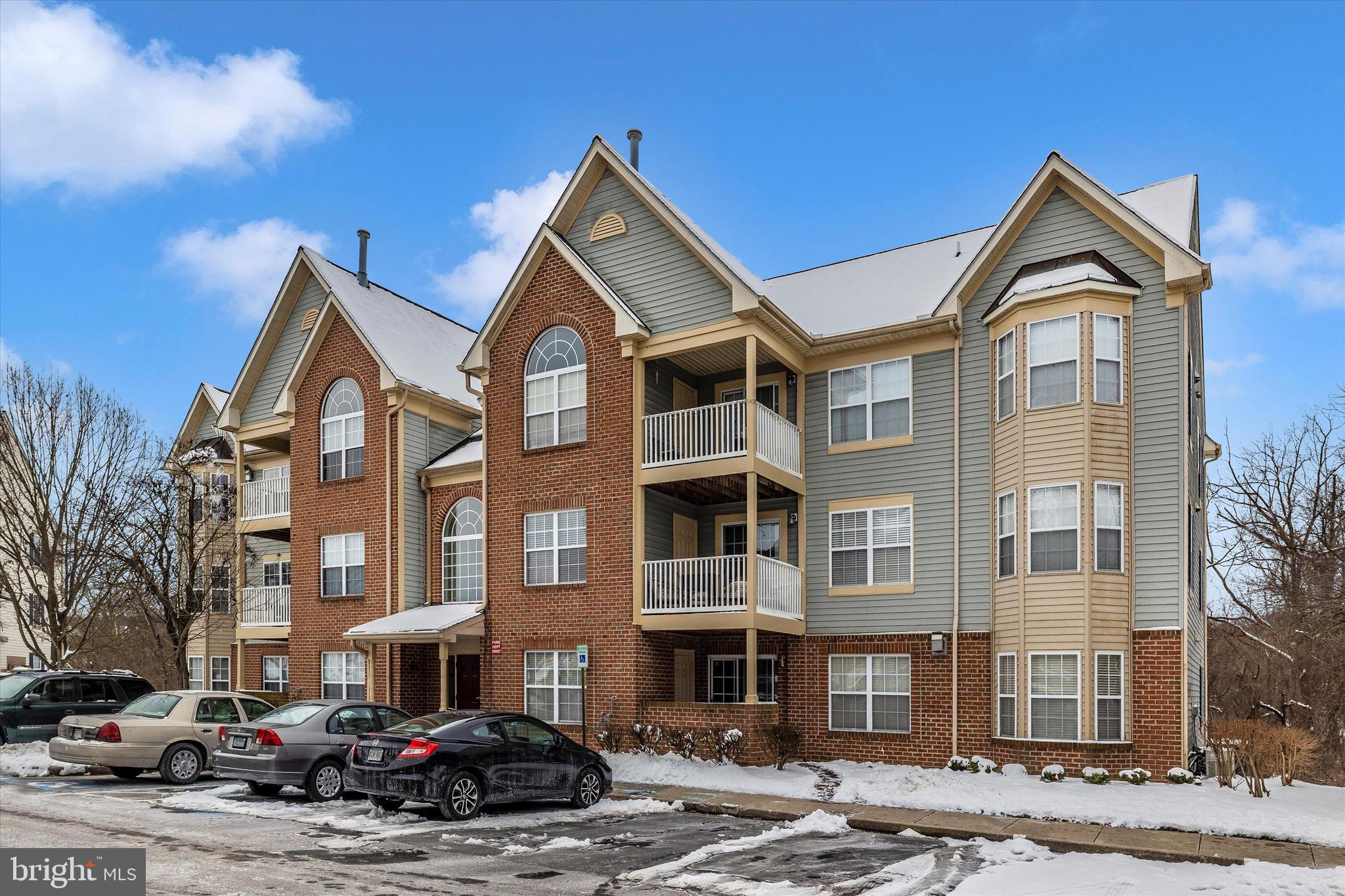 SPRING RIDGE - Residential