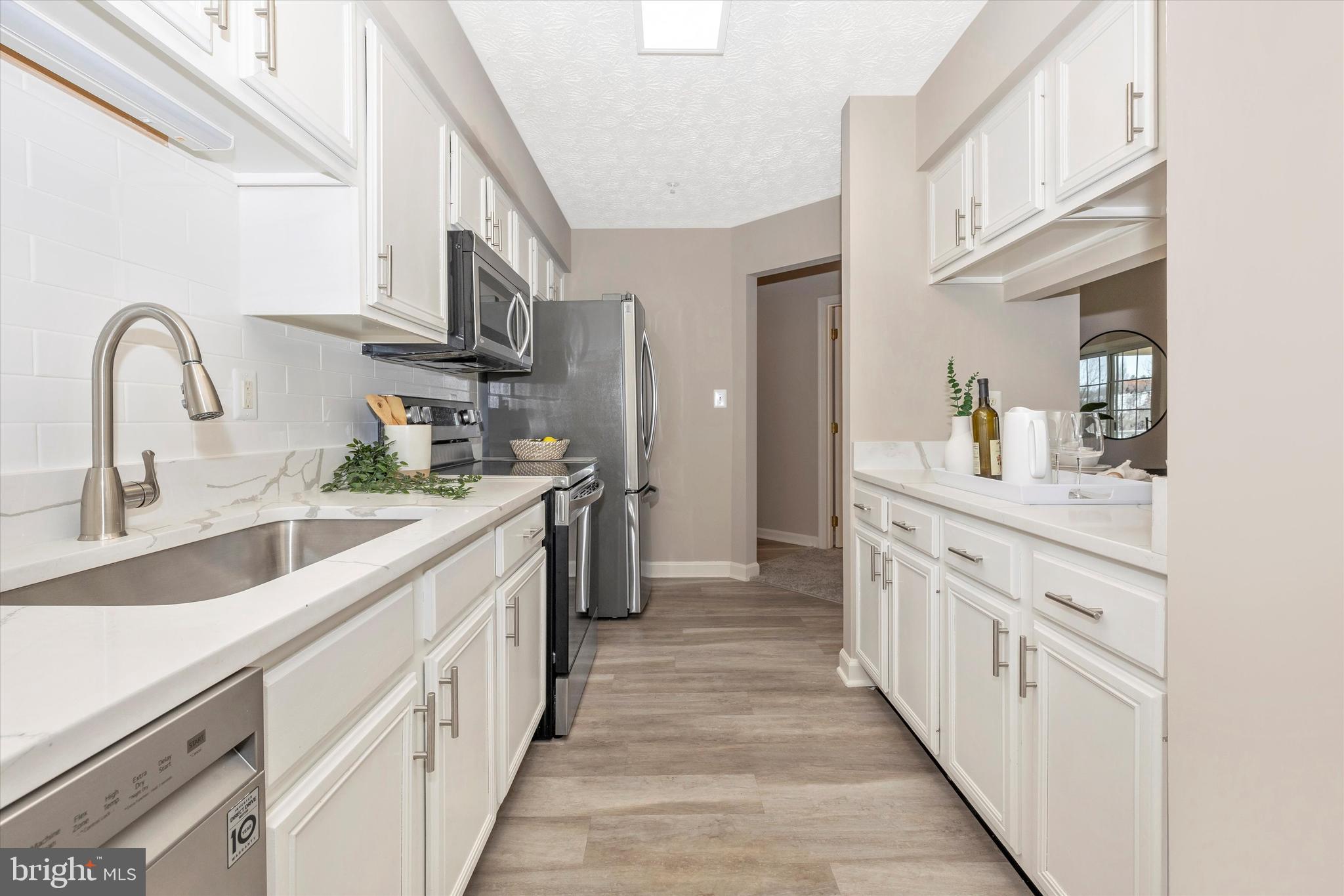 SPRING RIDGE - Residential