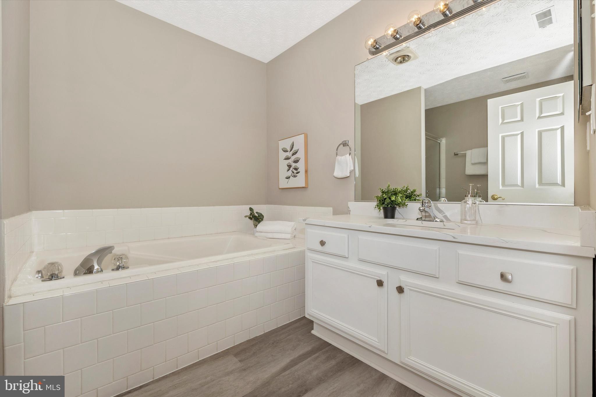 SPRING RIDGE - Residential