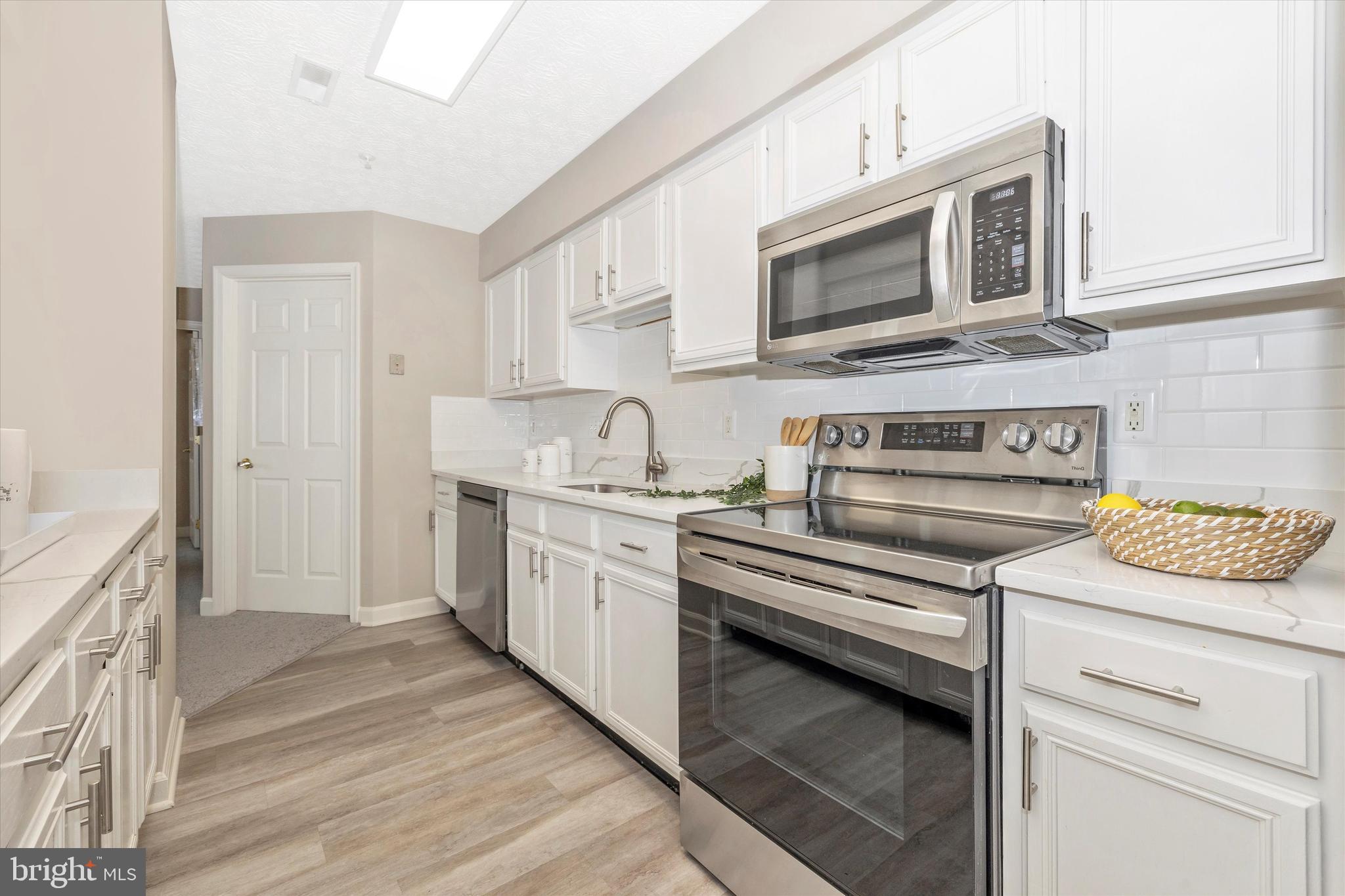 SPRING RIDGE - Residential