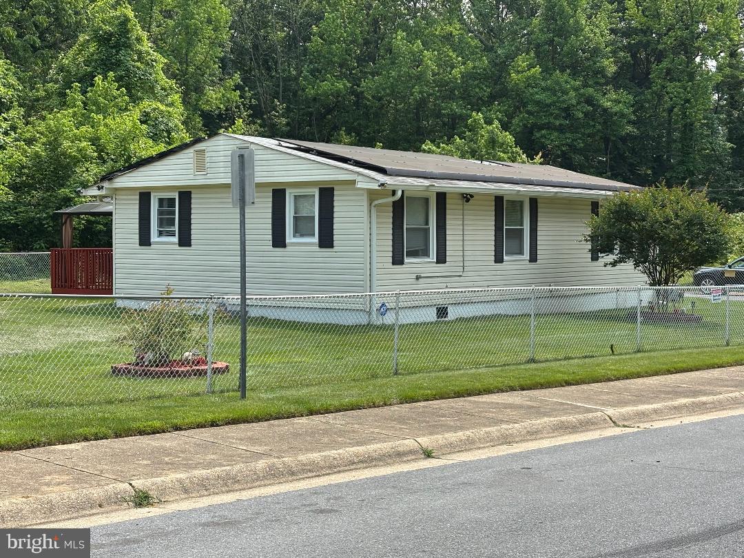 JOSEPHS MANOR - Residential Lease