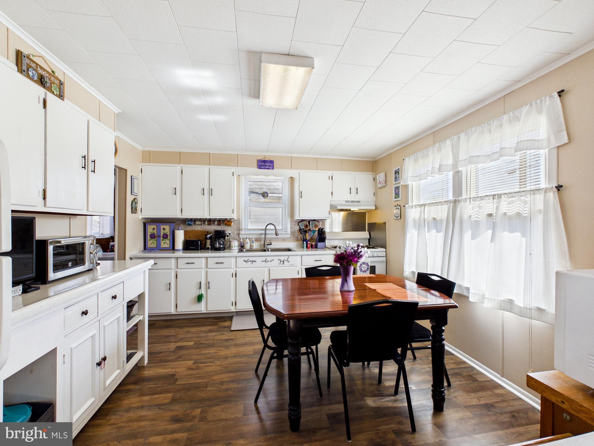 EASTER HEIGHTS - Residential