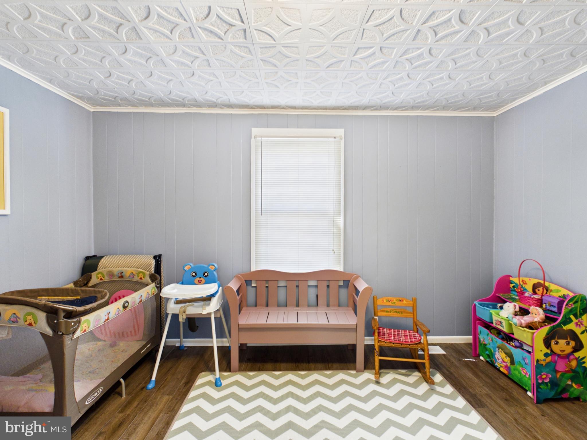 EASTER HEIGHTS - Residential