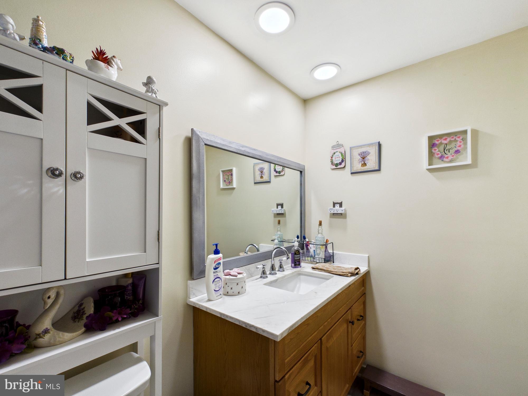 EASTER HEIGHTS - Residential