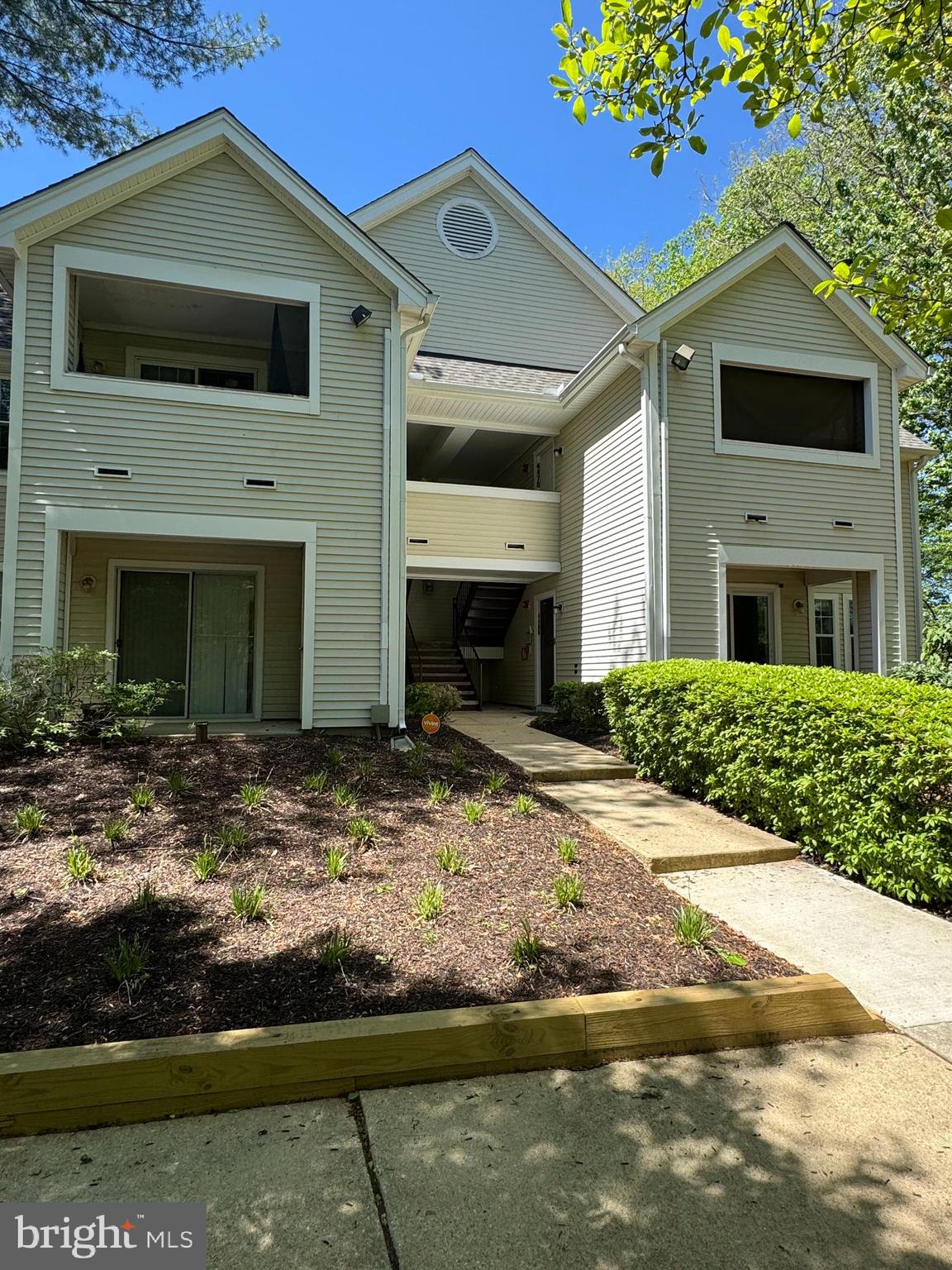 ***Disclaimer - Buyer to pay loss mitigation fee of $6,000.00 or 2% of the purchase price, whichever is greater, upon closing. ***