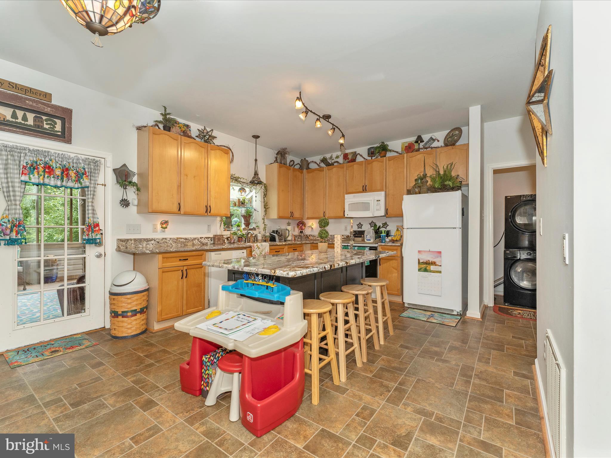 ST JAMES VILLAGE NORTH - Residential