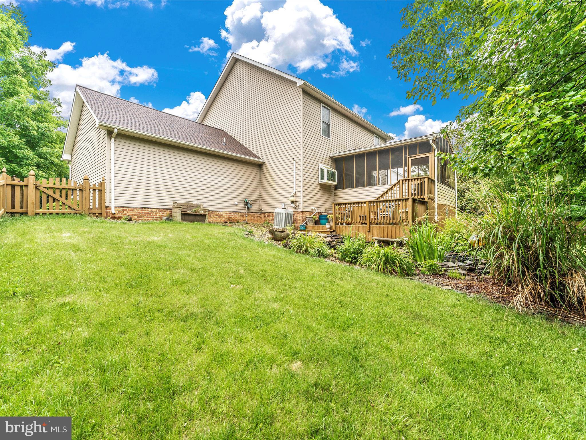 ST JAMES VILLAGE NORTH - Residential