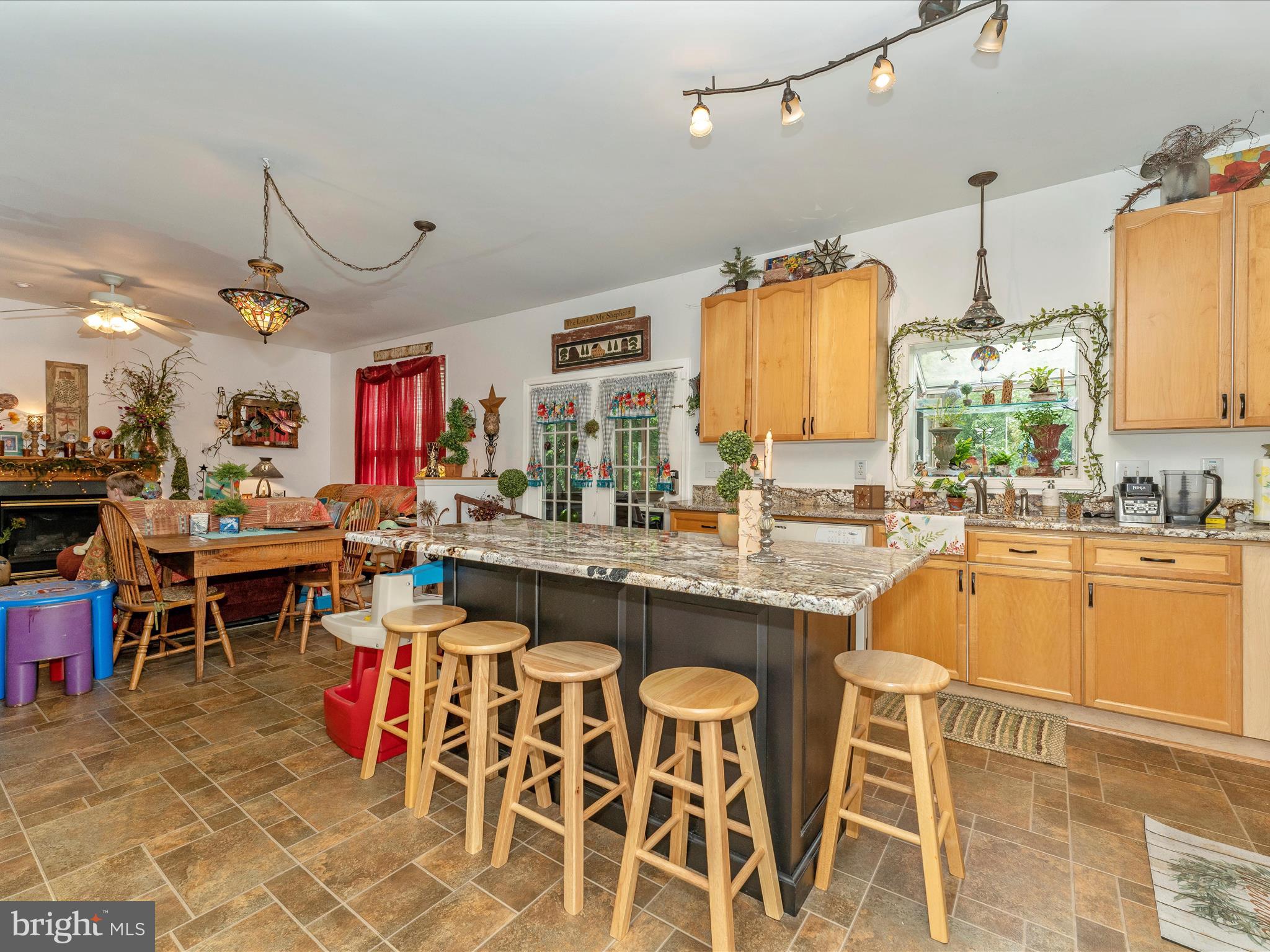 ST JAMES VILLAGE NORTH - Residential