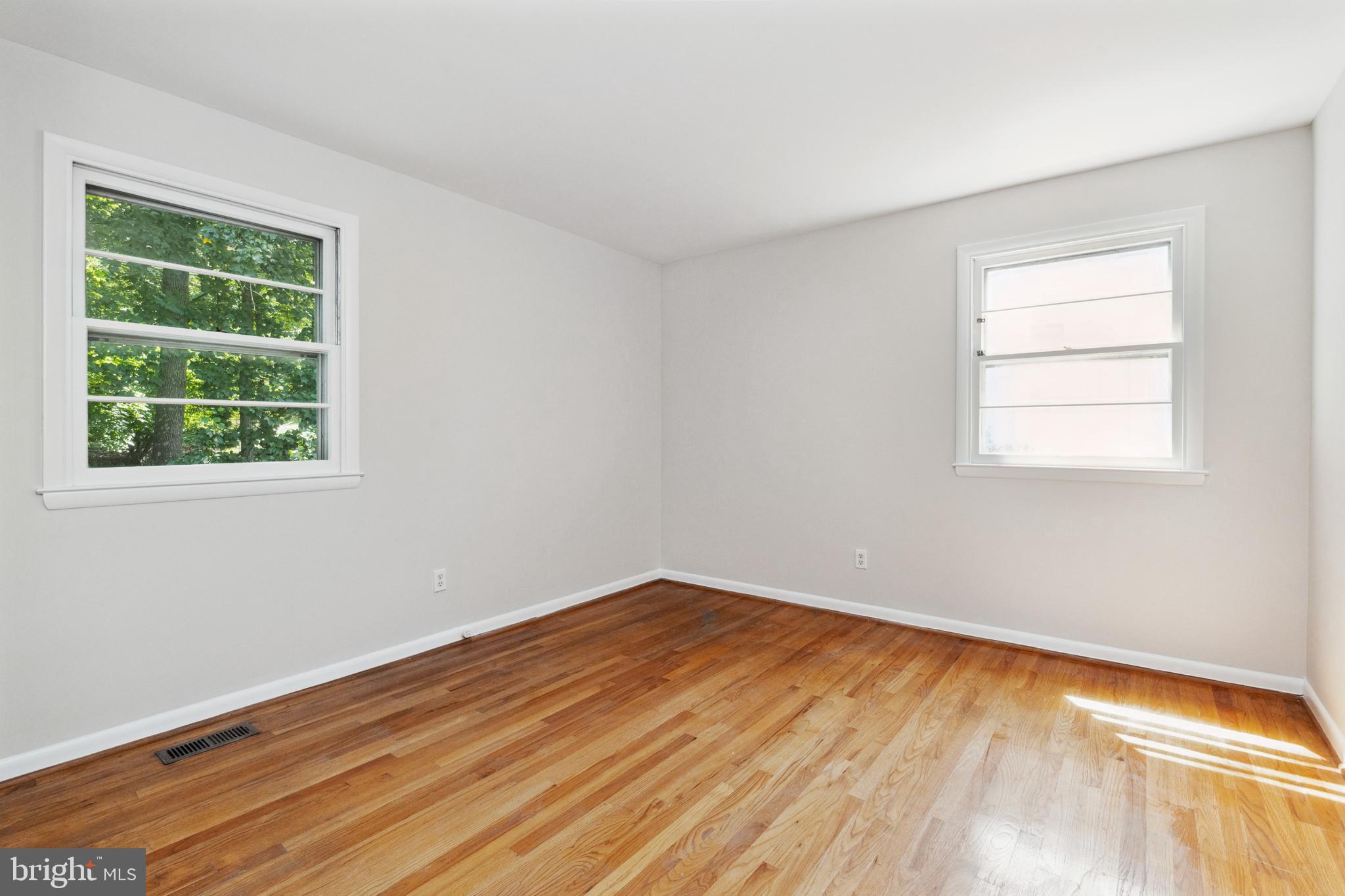 PINE VALLEY - Residential