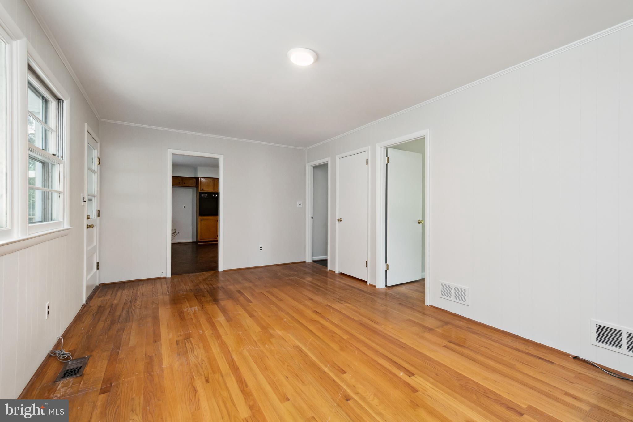 PINE VALLEY - Residential