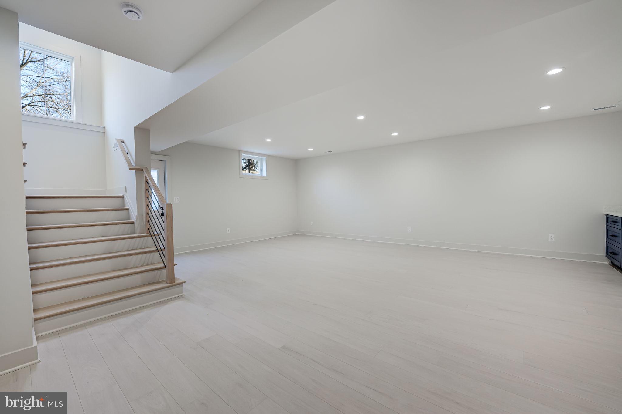 WOODLEY - Residential