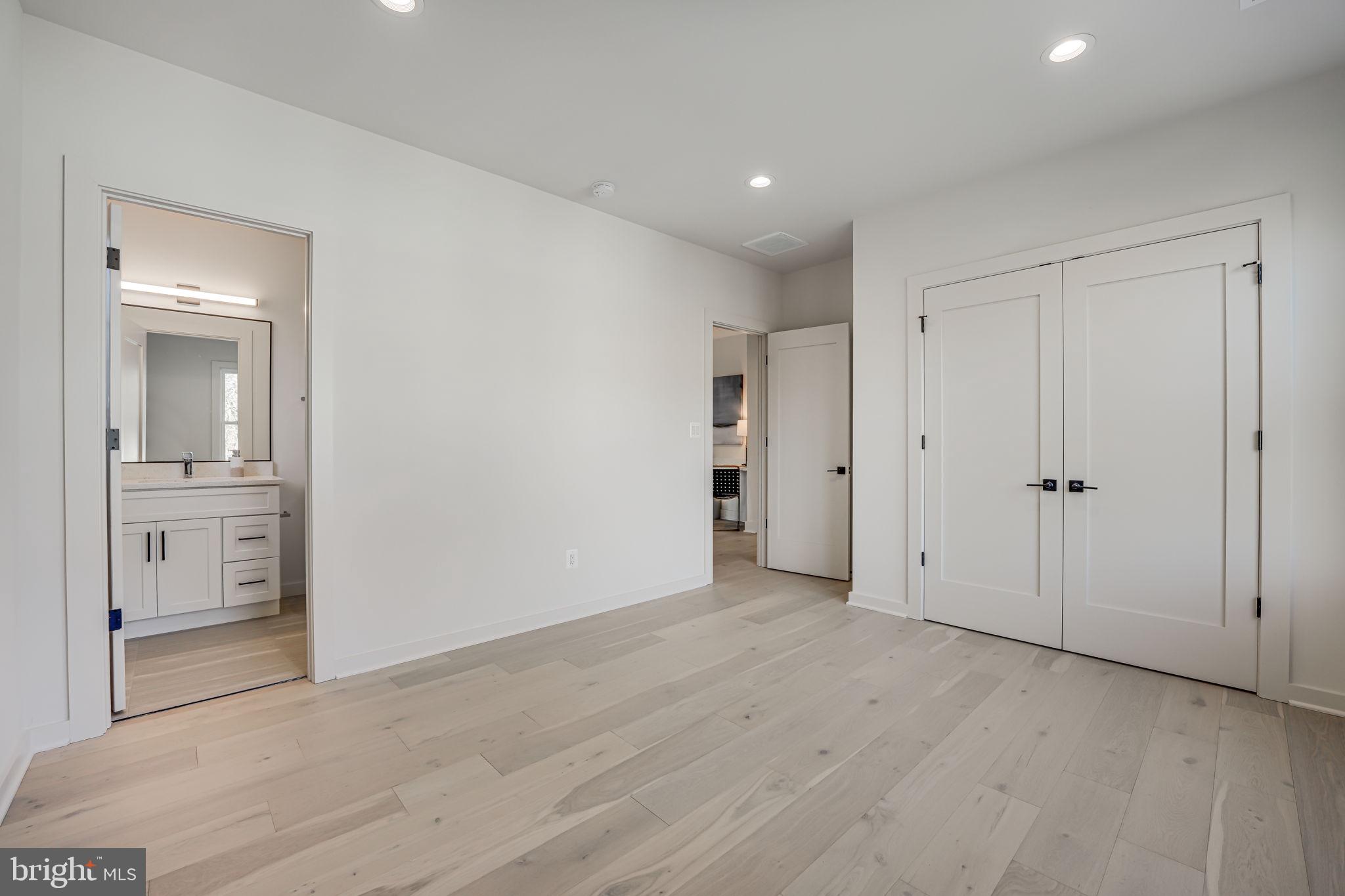 WOODLEY - Residential