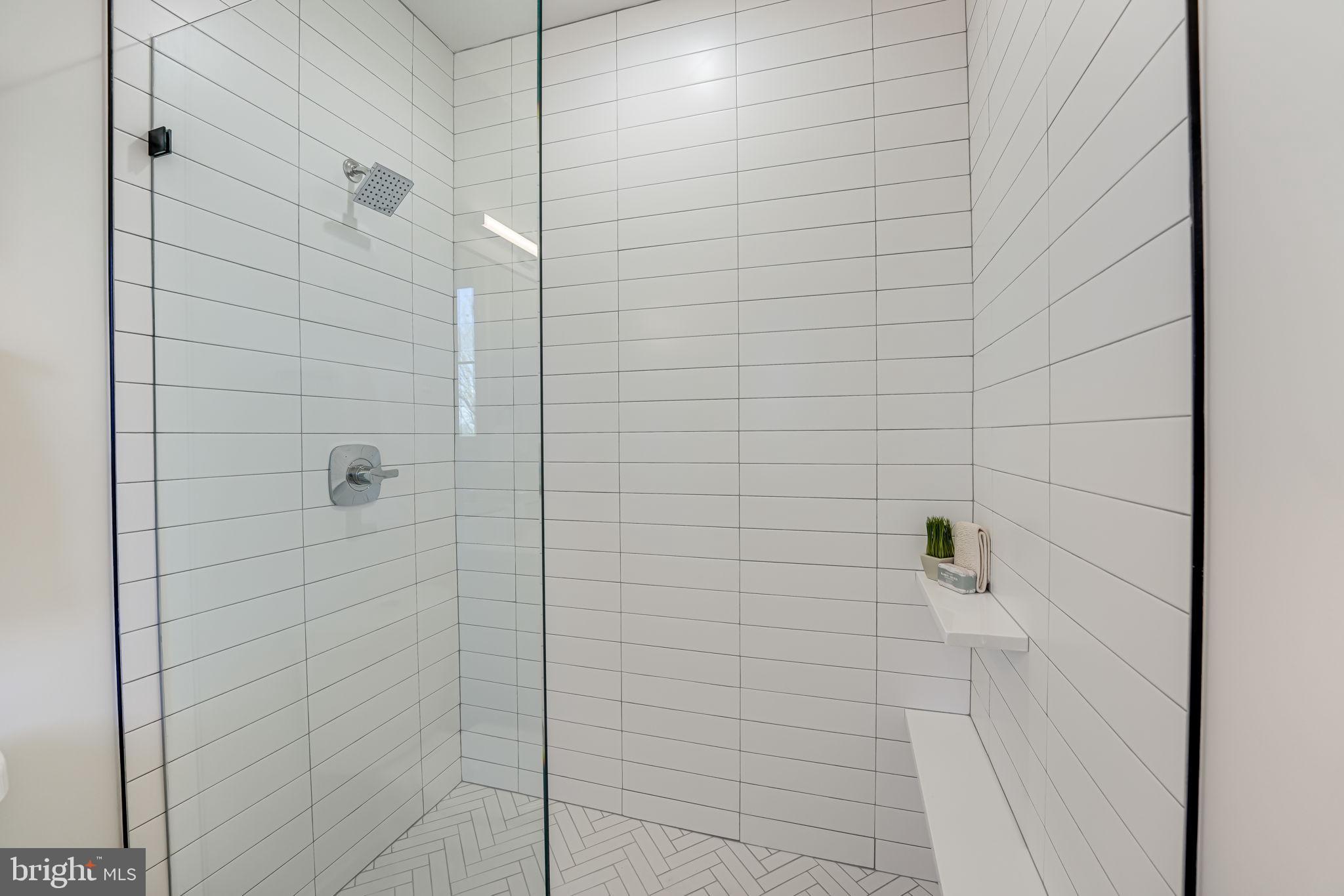 WOODLEY - Residential