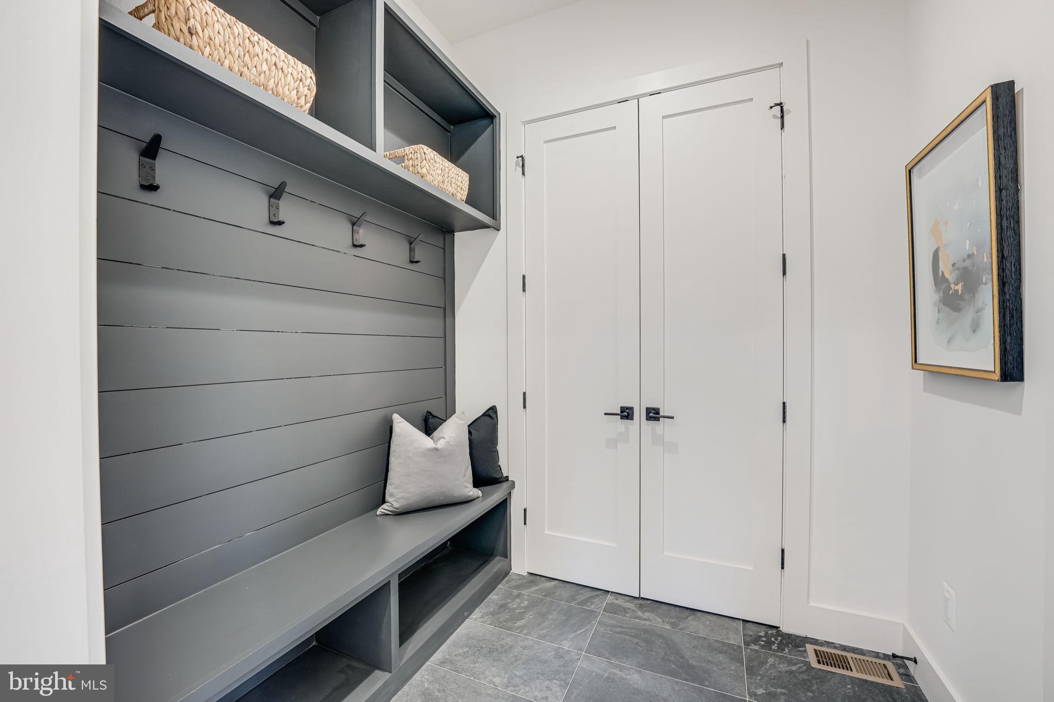 WOODLEY - Residential