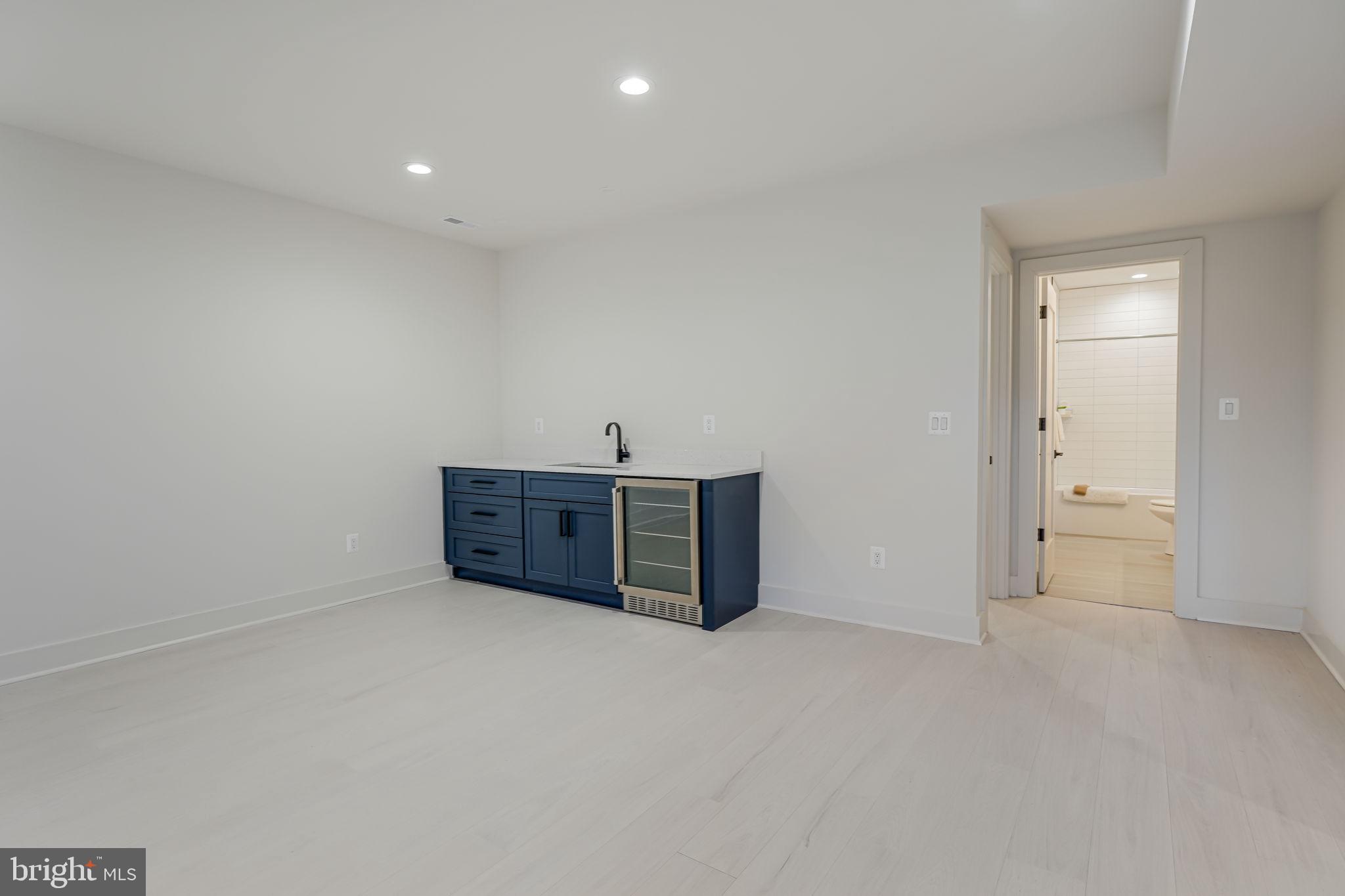 WOODLEY - Residential