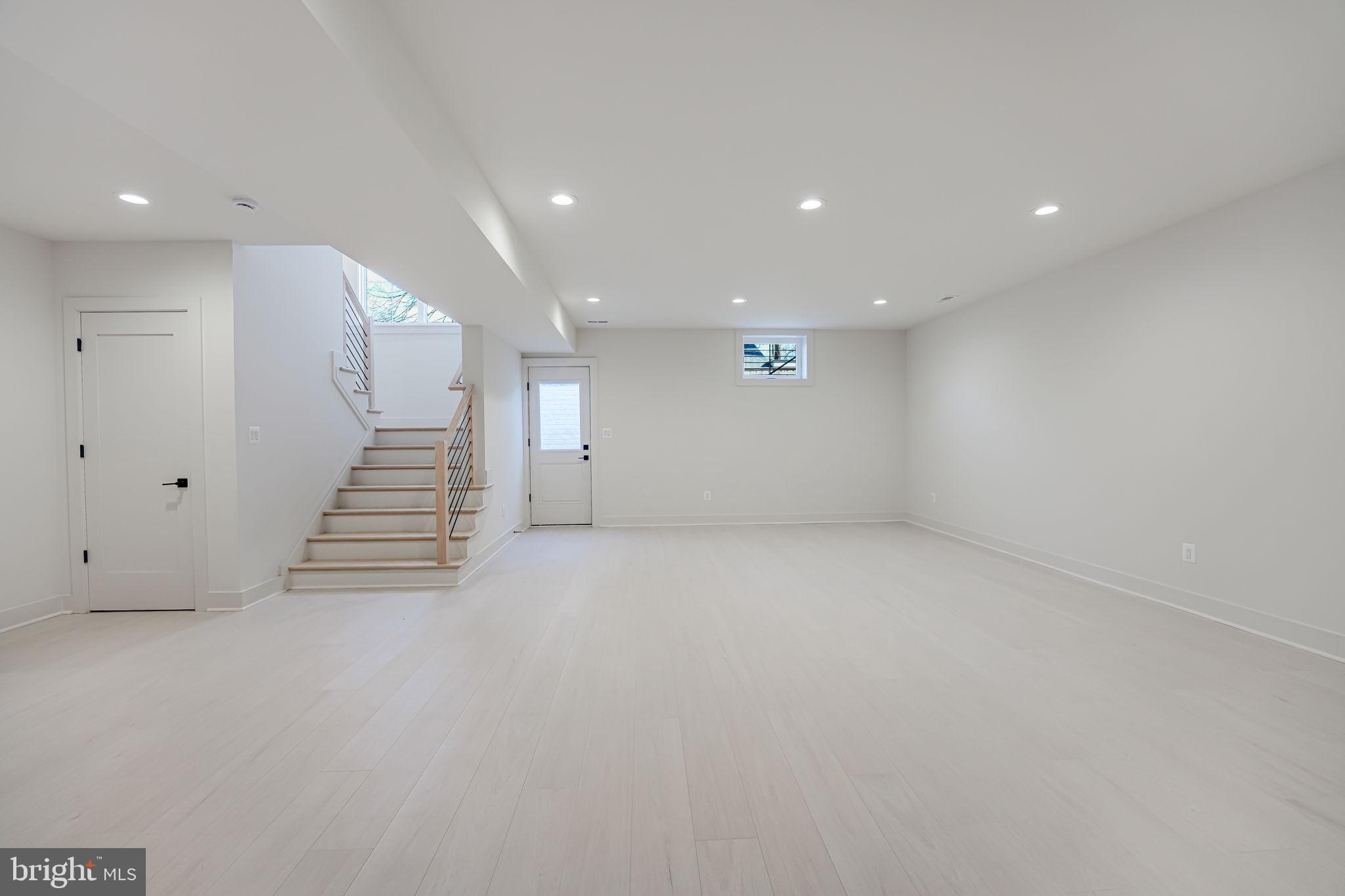 WOODLEY - Residential