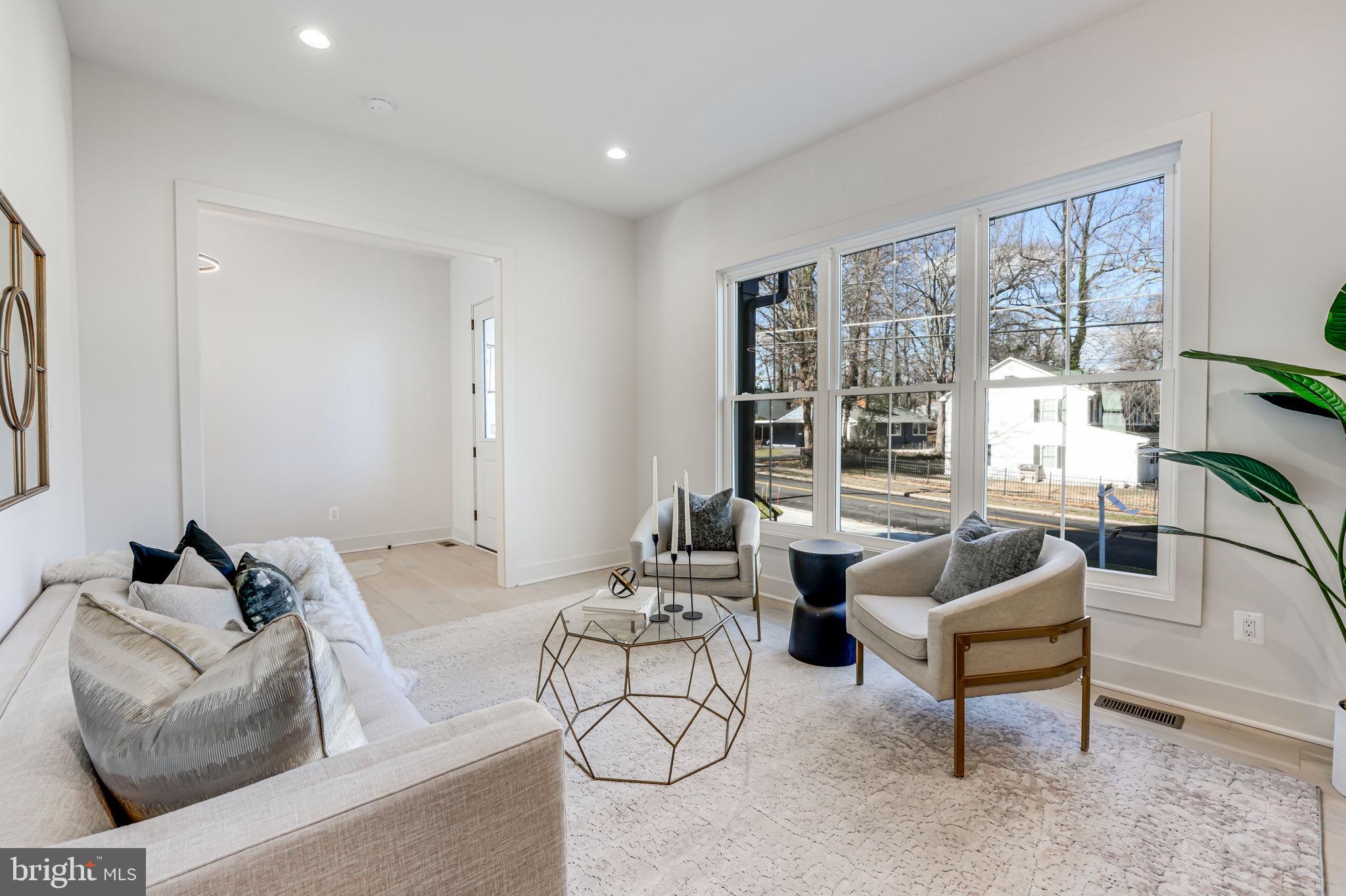 WOODLEY - Residential