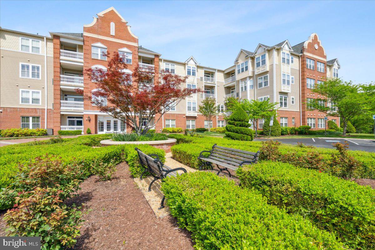 WORMANS MILL - Residential