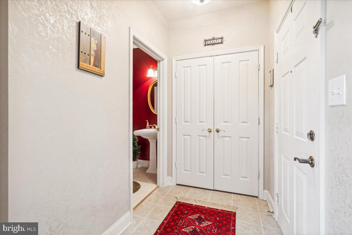 WORMANS MILL - Residential