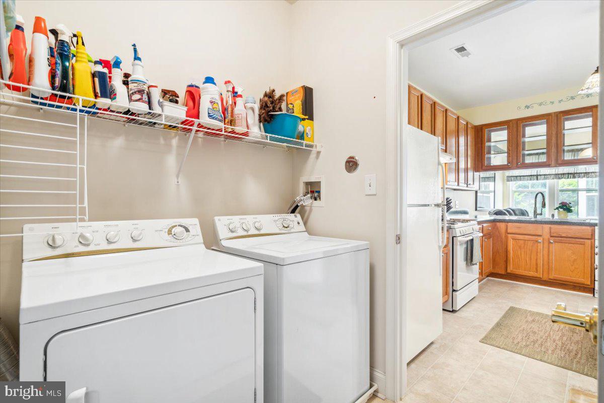 WORMANS MILL - Residential