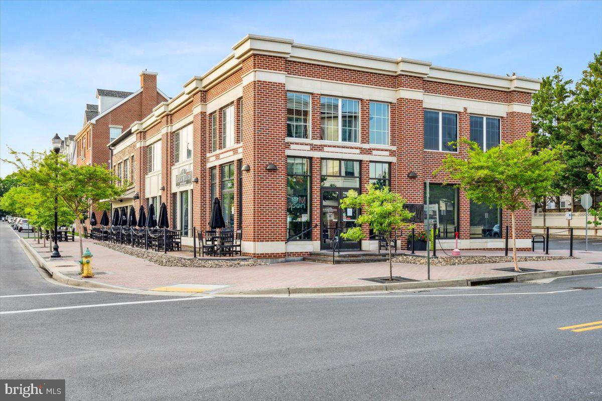 WORMANS MILL - Residential