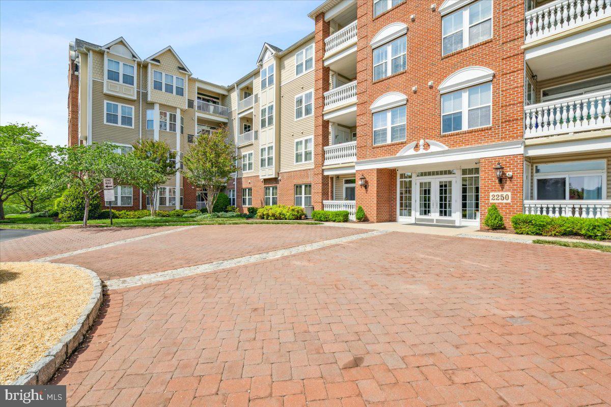 WORMANS MILL - Residential