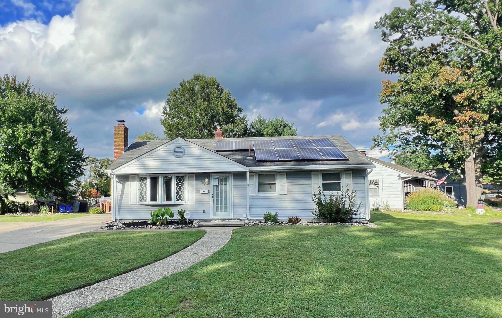 205 PHILLIPS AVENUE