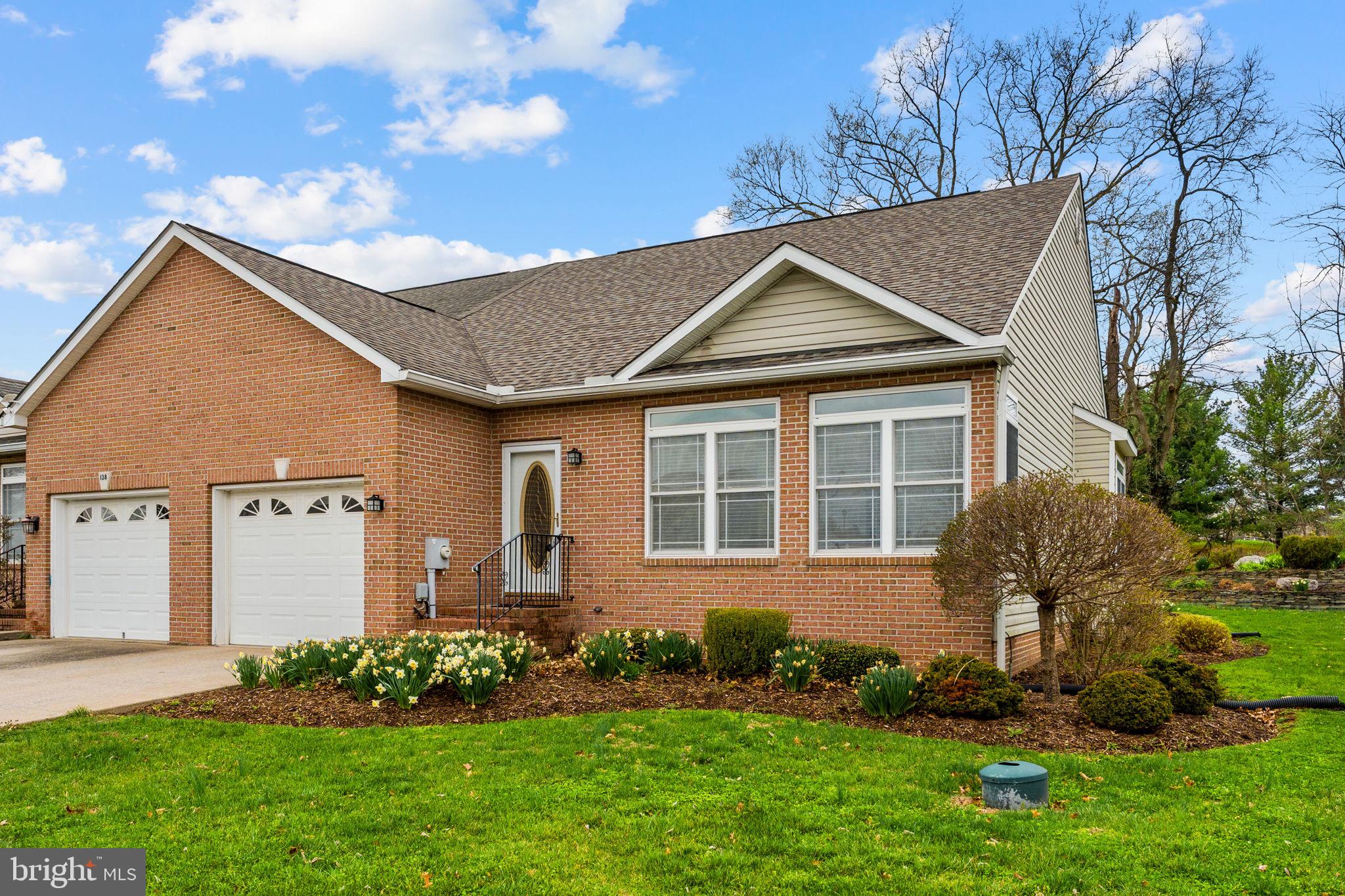 LOCUST HILL - Residential