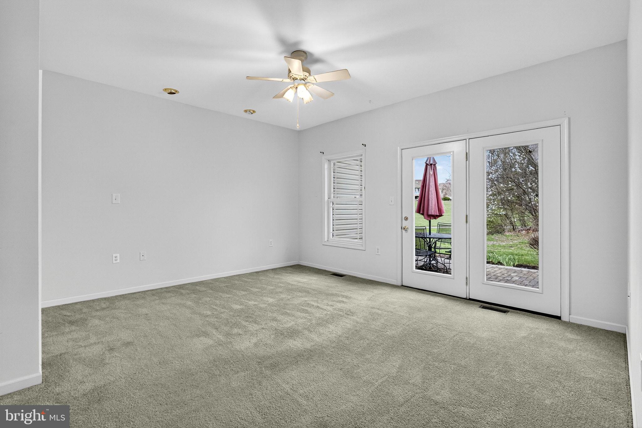 LOCUST HILL - Residential