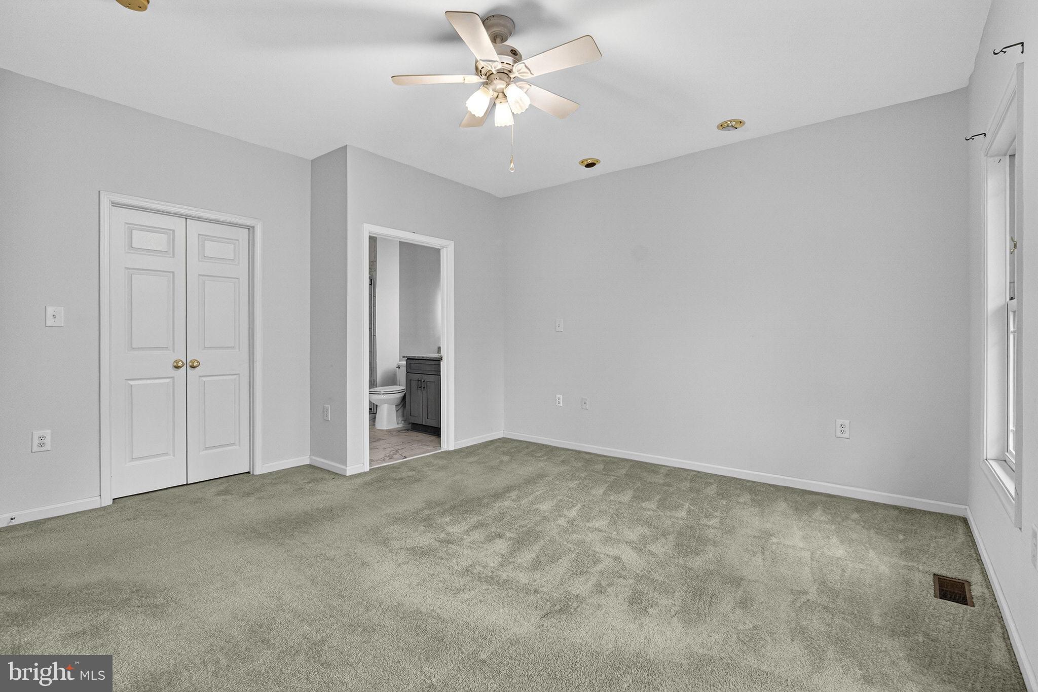 LOCUST HILL - Residential